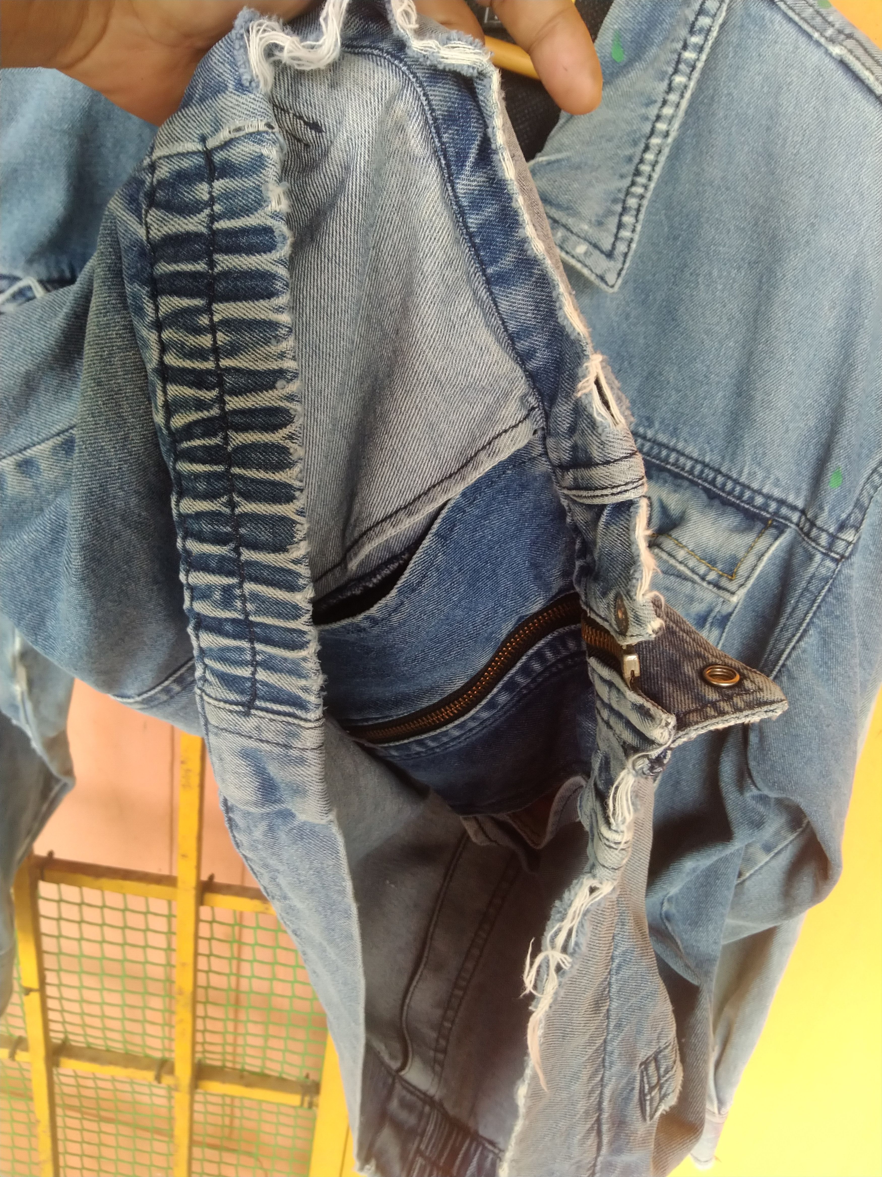 Japanese Brand × Vintage Even River Distressed Denim Jacket Size US L / EU 52-54 / 3 - 7 Thumbnail