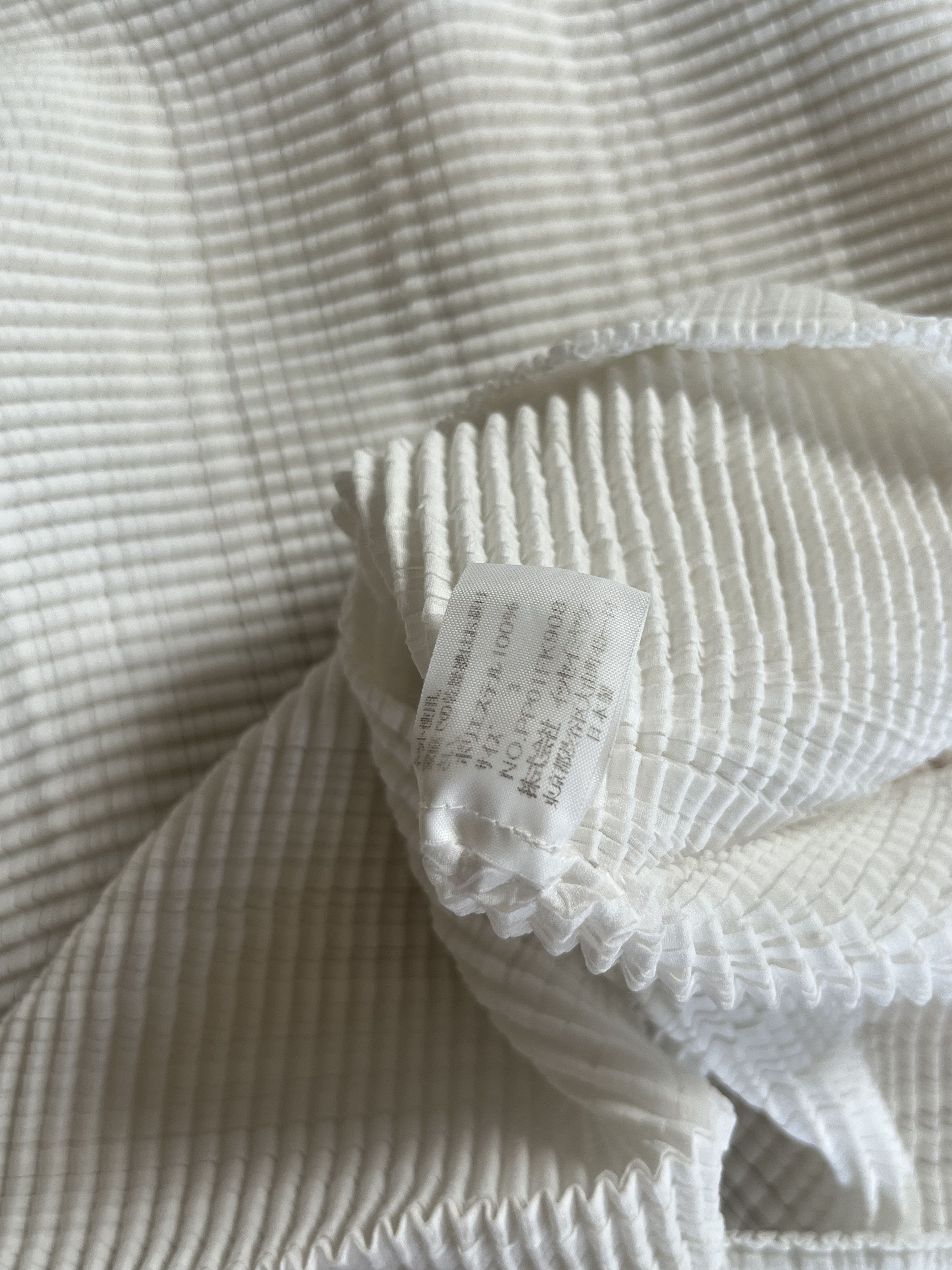 Issey Miyake Issey Miyake White Turtleneck Pleats Please Size ONE SIZE - 8 Thumbnail