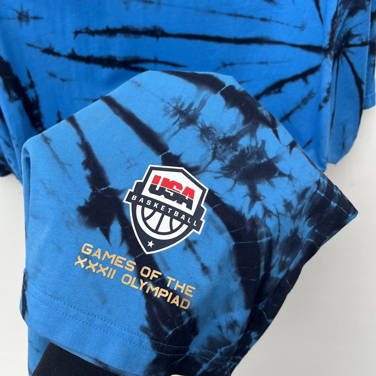 Nike × USA Olympics Nike Team USA Basketball Olympics Courtside Tie Dye T-Shirt Size US L / EU 52-54 / 3 - 6 Thumbnail