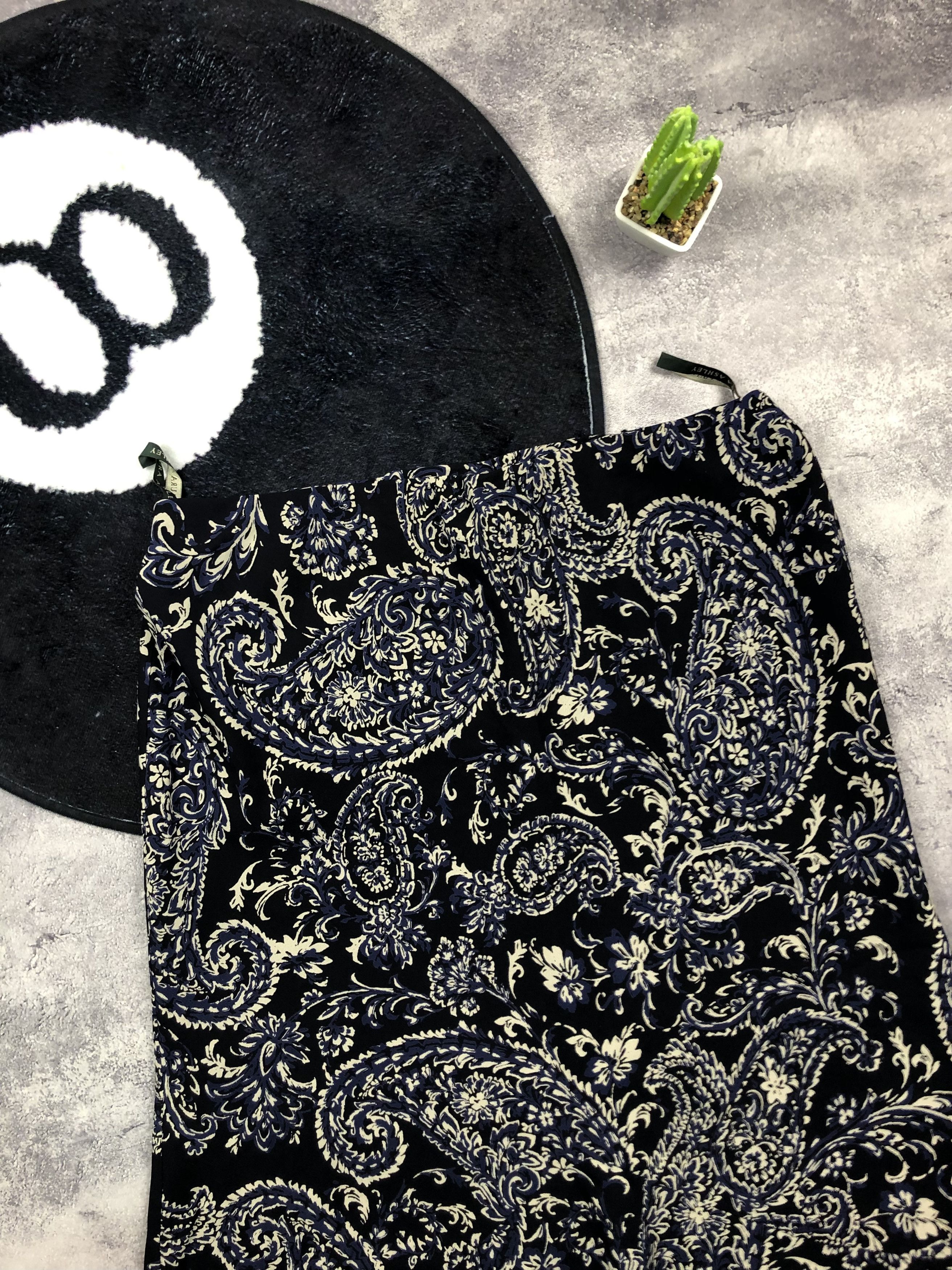 Laura Ashley LAURA ASHLEY Vintage Maxi Y2k Monogram Skirt Streetwear Size 30" / US 8 / IT 44 - 2 Thumbnail