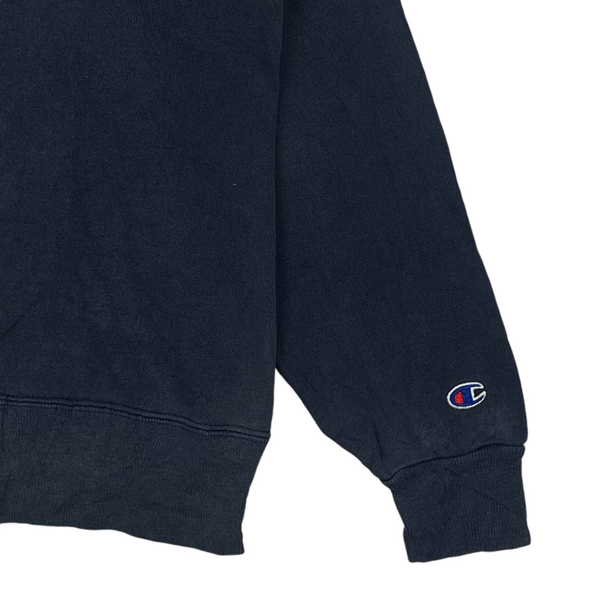 Champion × Vintage Vintage Champion Crewneck Sweatshirt Small Embroidered Logo Size US M / EU 48-50 / 2 - 4 Thumbnail