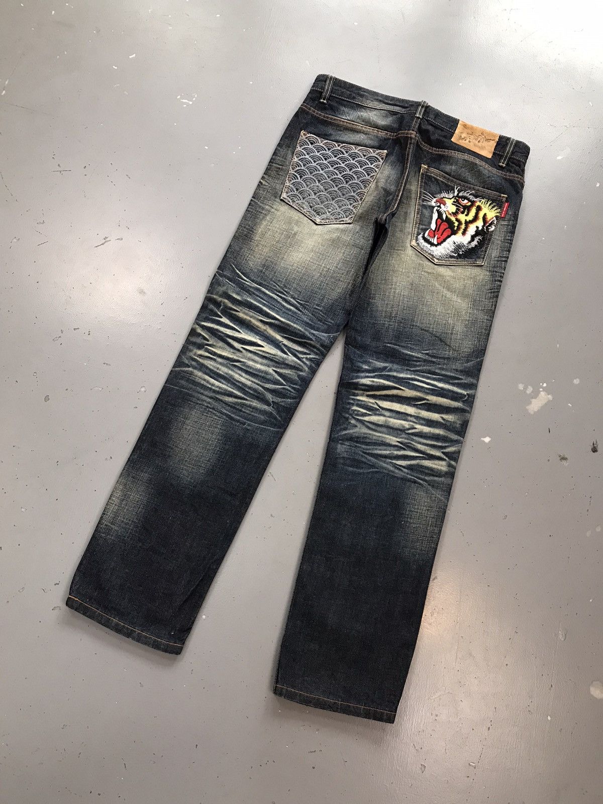 Vintage Vintage Nippon blue lion embroidered denim Size US 35 - 8 Thumbnail