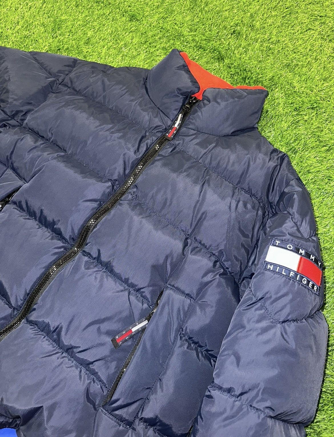 Tommy Hilfiger × Vintage Vintage Tommy Hilfiger Zip Up Puffer Jacket Size Small Size US S / EU 44-46 / 1 - 3 Thumbnail