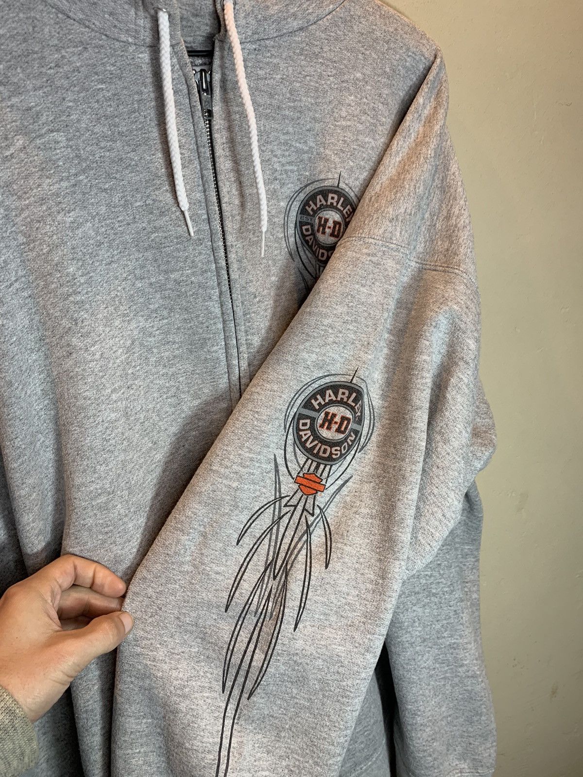 Harley Davidson *RARE* Vintage Harley Davidson Pinstripe Sleeve Zip Hoodie Size US XL / EU 56 / 4 - 3 Thumbnail