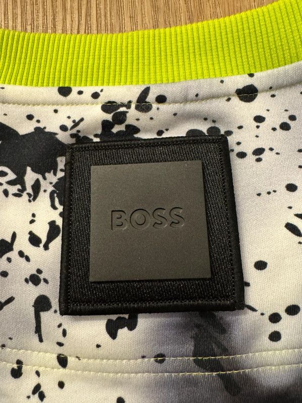 Hugo Boss Hugo Boss Green Salbo Lotus Crewneck sweatshirt M like new Size US M / EU 48-50 / 2 - 8 Thumbnail