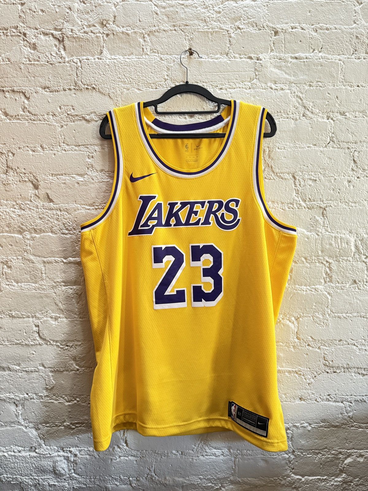 NBA Lebron Lakers Jersey Size US XL / EU 56 / 4 - 1 Thumbnail