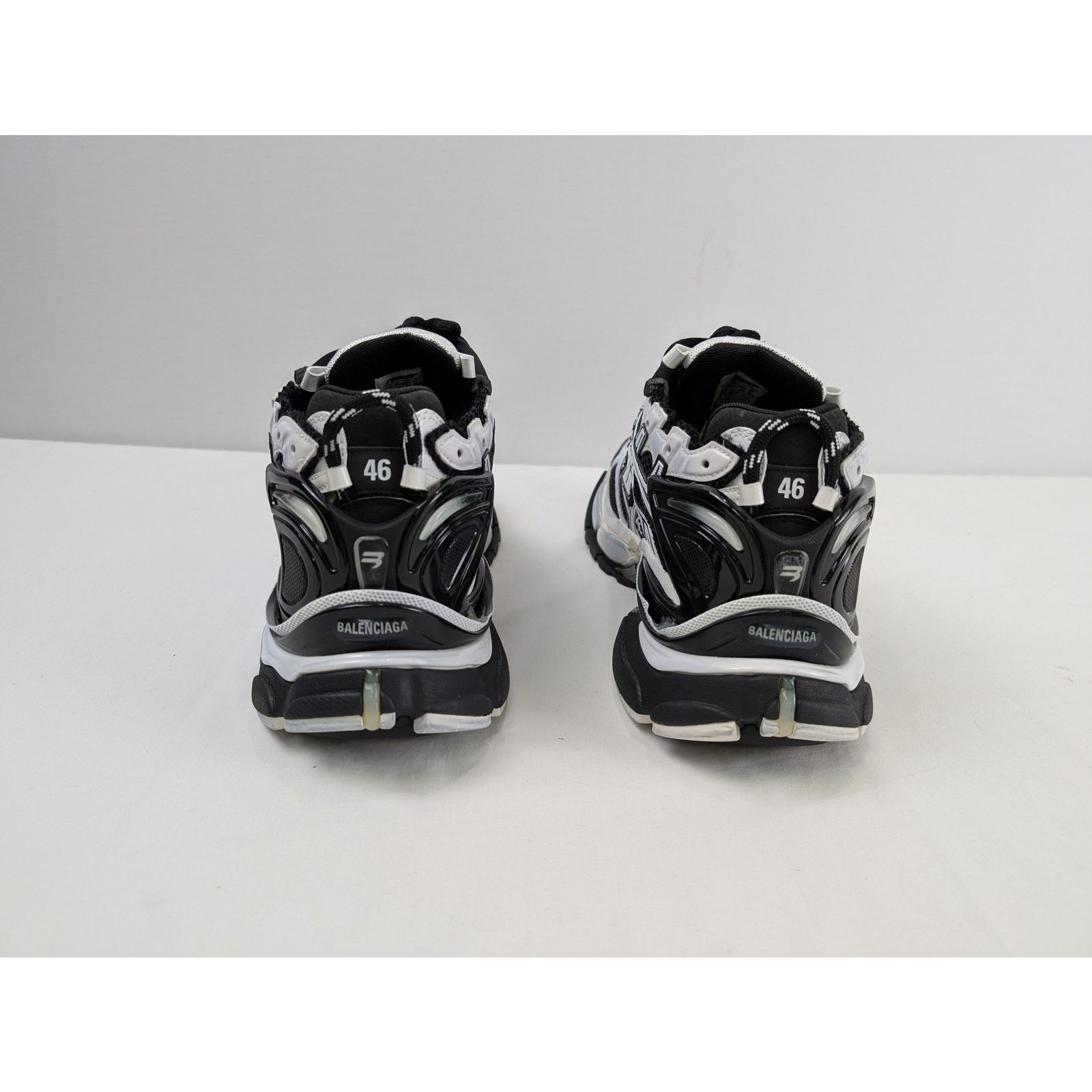 Balenciaga o1rshd1 Mesh Rubber Runner Sneakers in White/Black Size US 13 / EU 46 - 7 Thumbnail