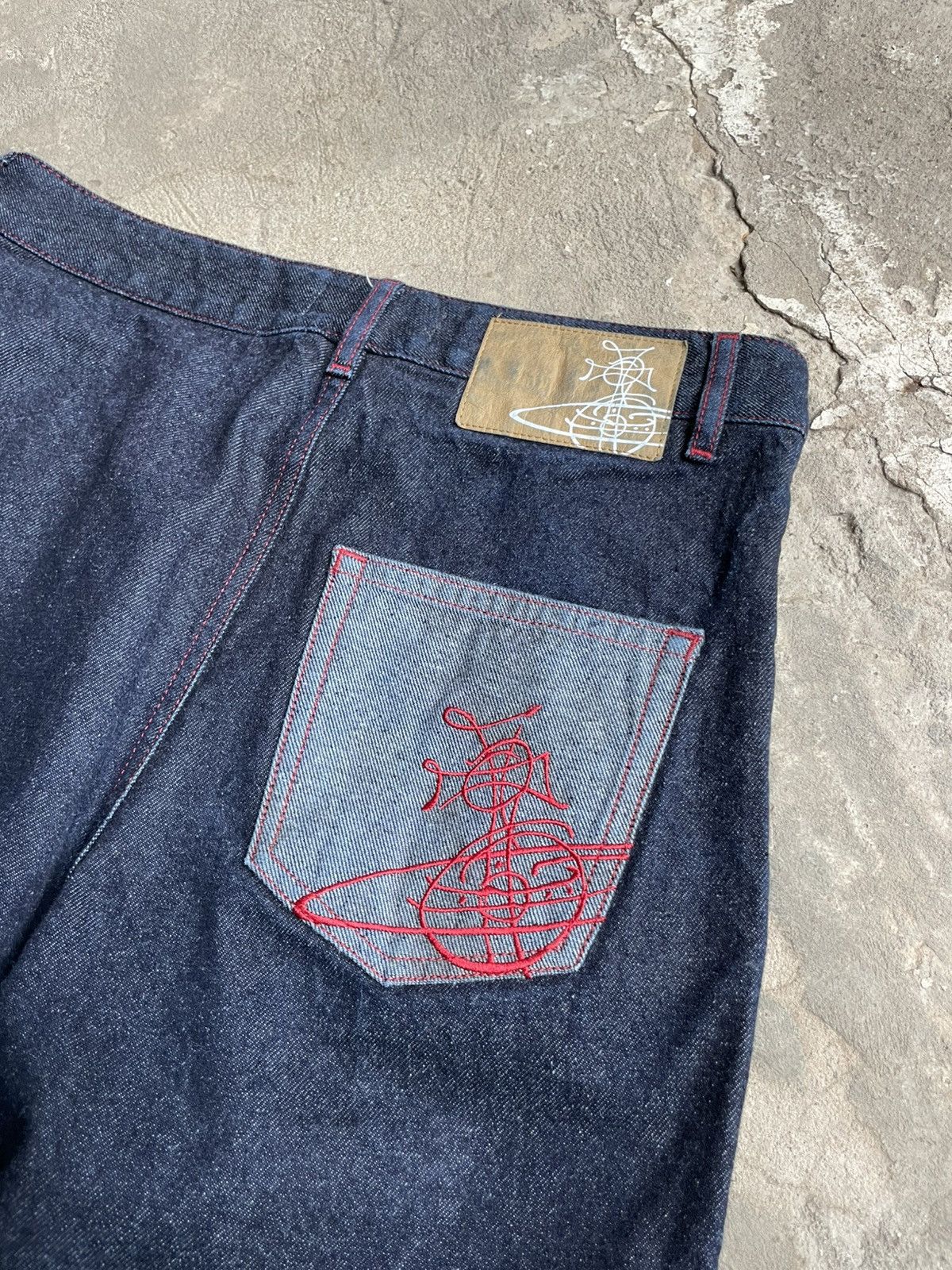 Vivienne Westwood Vivienne Westwood Orb Asymmetric Drunken Alcoholic Jeans Size US 30 / EU 46 - 12 Thumbnail