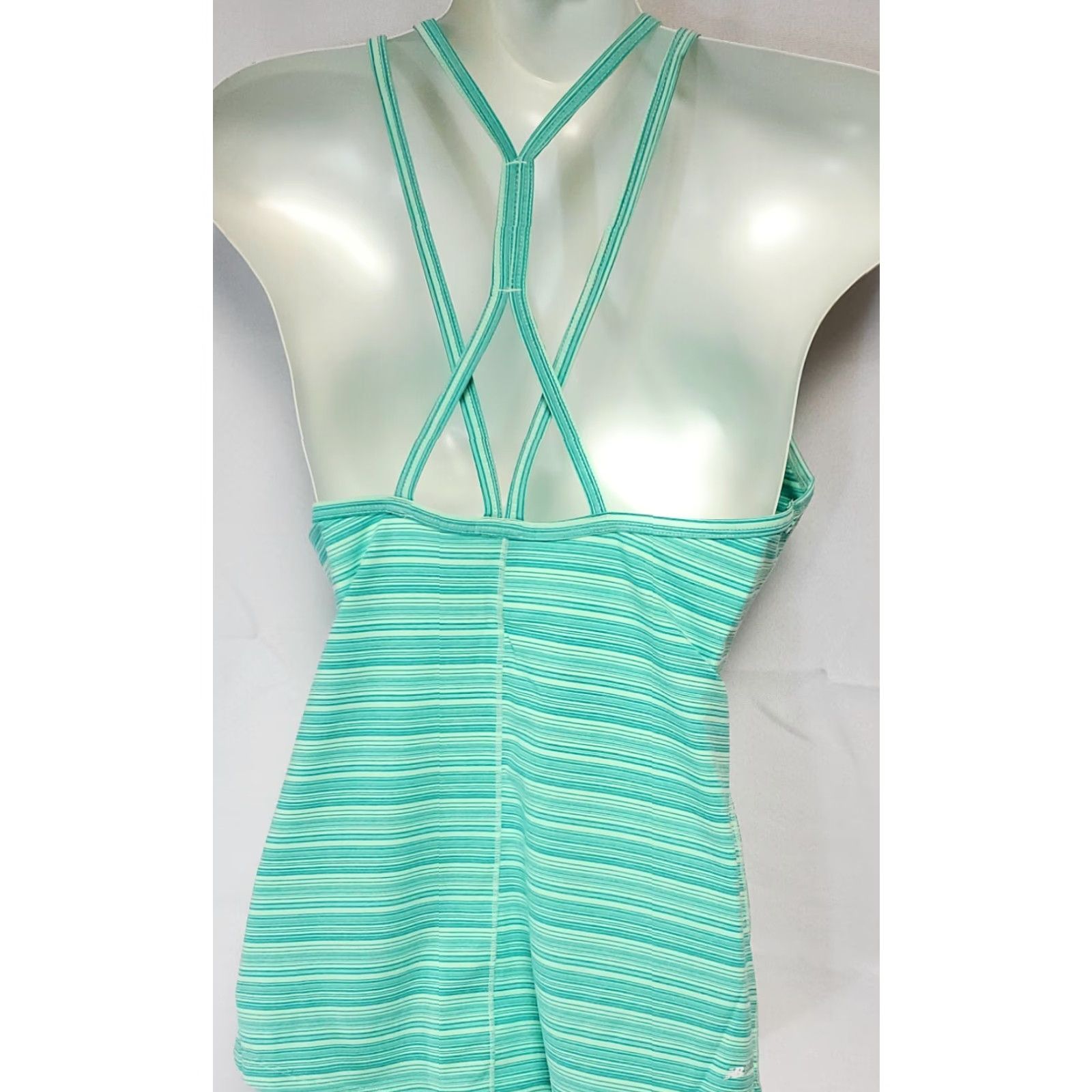 New Balance Womens New Balance WT81116 SEF Transform Luxe Tank Top Green Athletic Shirt Size S / US 4 / IT 40 - 2 Thumbnail