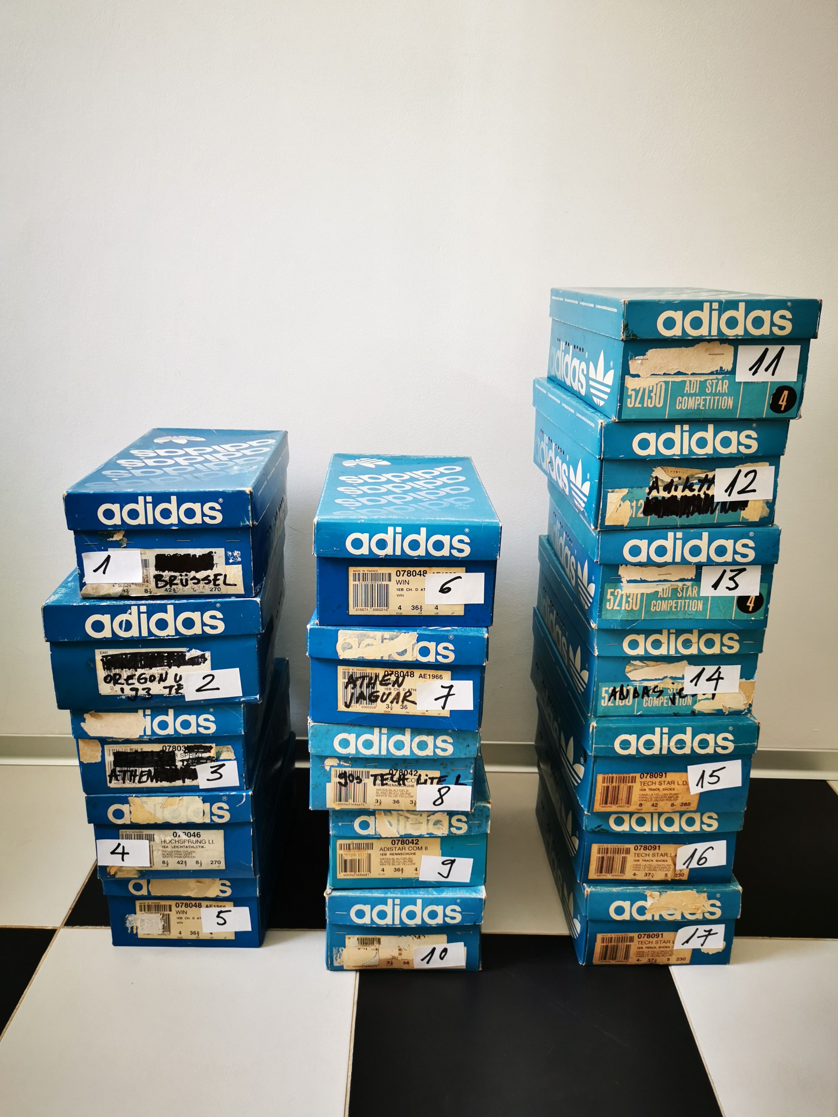 Adidas OG Vintage 80s adidas empty box Germany France Yugoslavia Size ONE SIZE - 2 Thumbnail