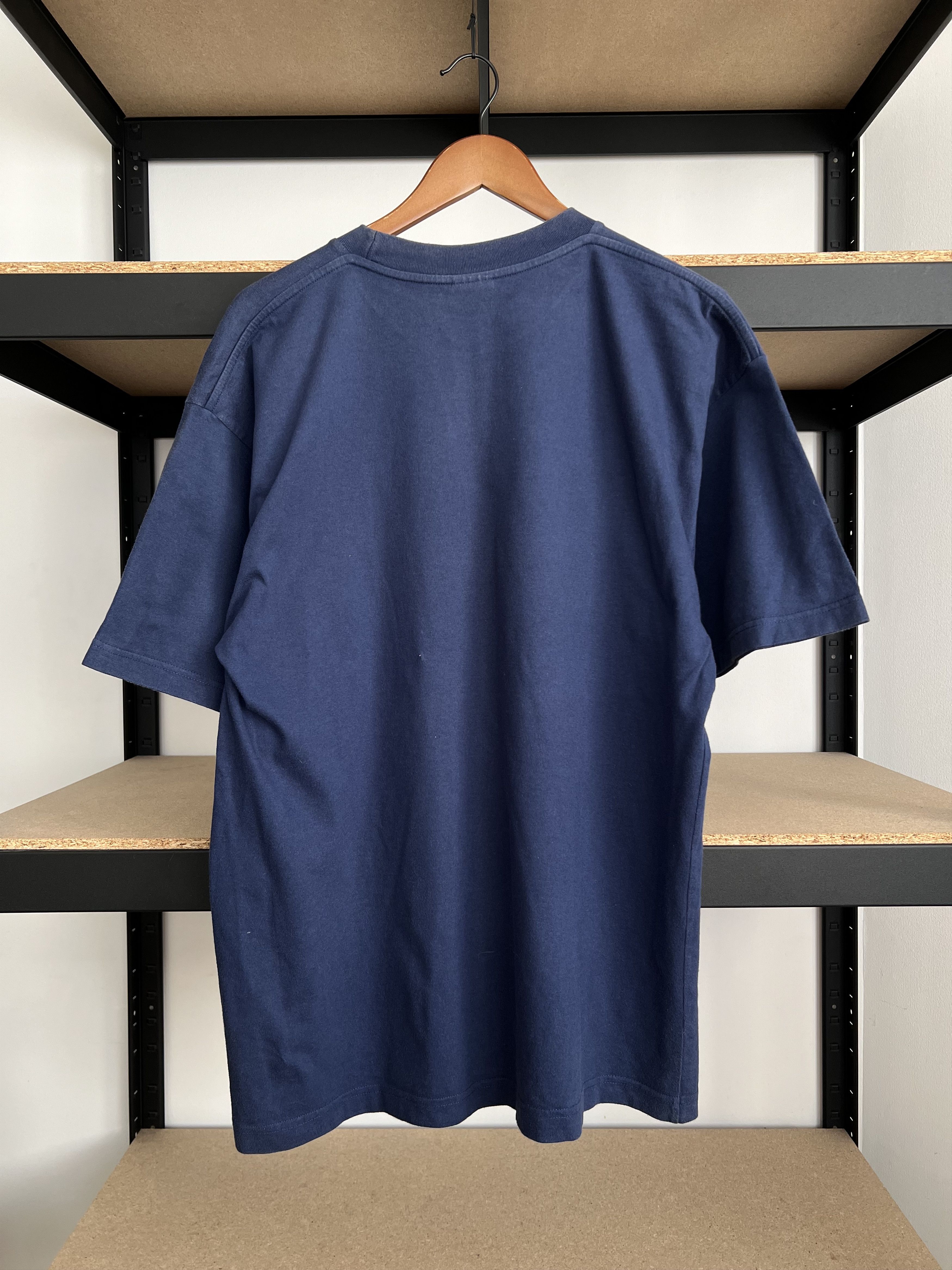 Nike Vintage 90s Nike Blue T-shirt Size US L / EU 52-54 / 3 - 4 Thumbnail