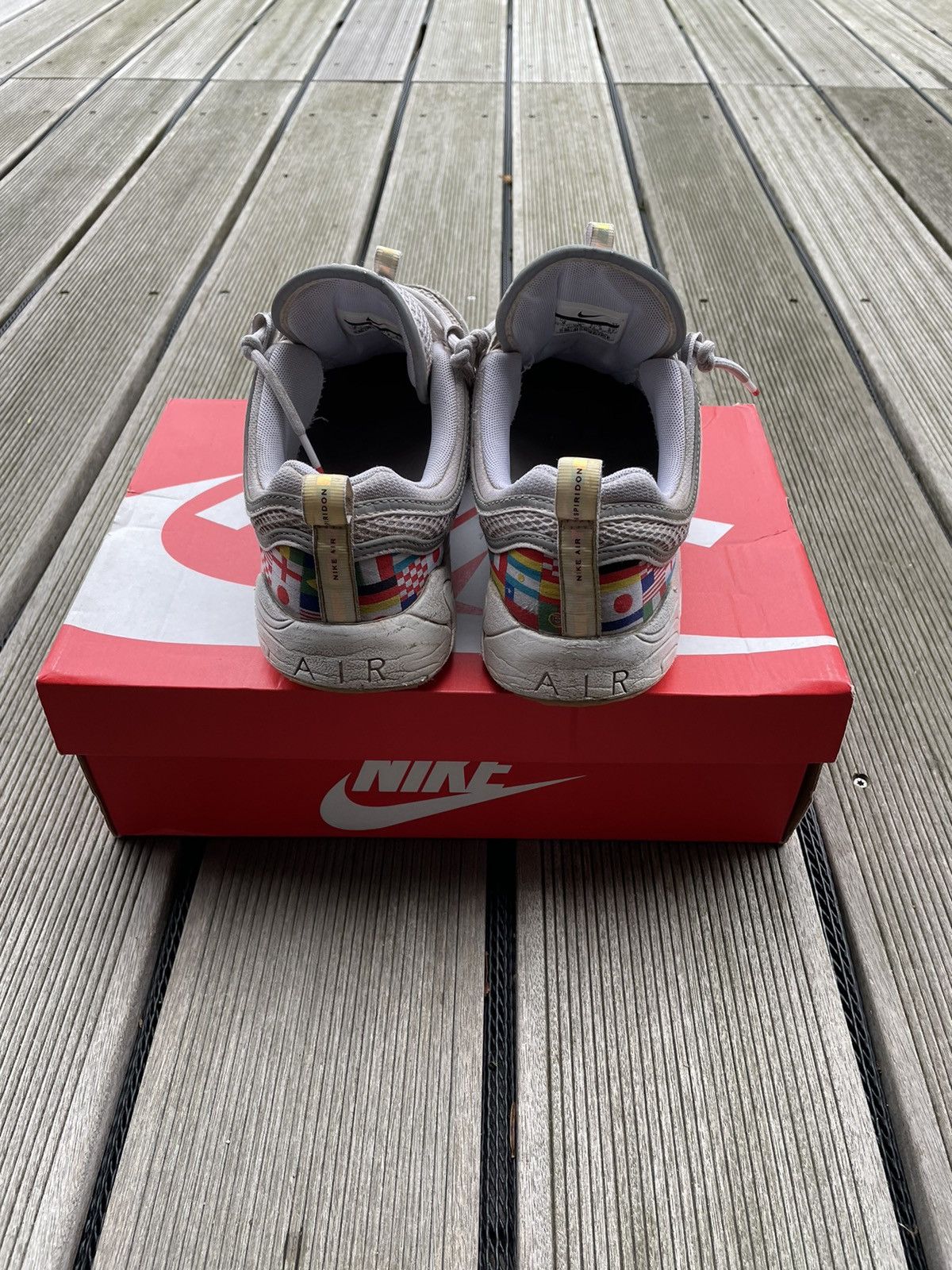 Nike Nike Spiridon “Flag” (2018) Size US 9 / EU 42 - 6 Thumbnail