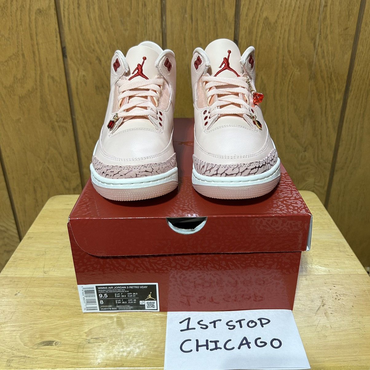 Jordan Brand × Nike Air Jordan 3 Retro Valentine's Day Womens 9.5 HJ0178-600 NEW Size US 9.5 / IT 39.5 - 2 Thumbnail