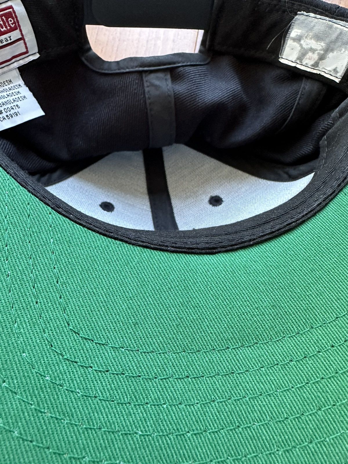 Vintage Vintage Y2K 00s American Needle Georgia Tech Snapback Hat Size ONE SIZE - 8 Thumbnail
