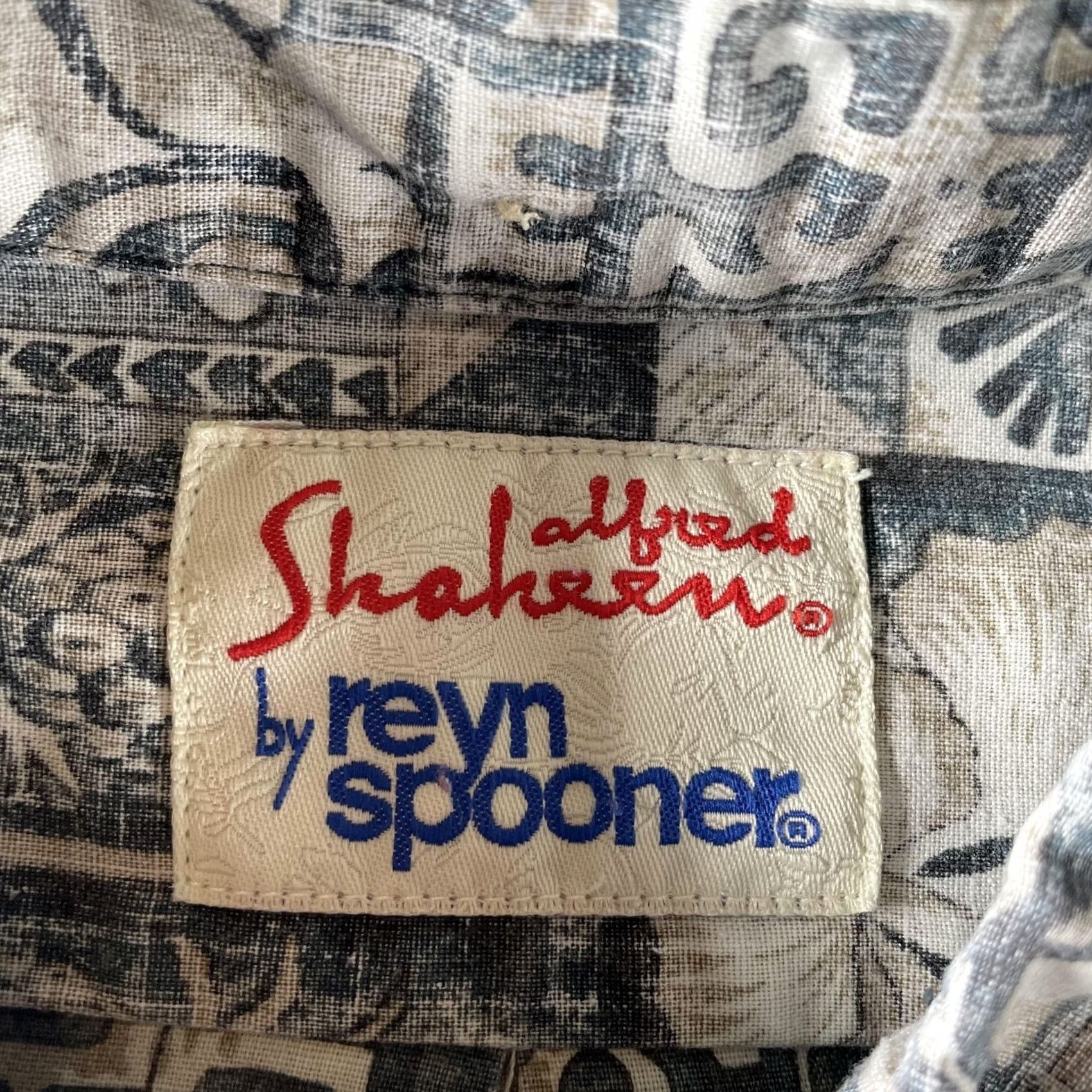 Reyn Spooner VINTAGE Reyn Spooner Alfred Shaheen Shirt Mens 3XL Gray Hawaiian Aloha Tiki Floral Shirt Mens 3XL Gray Floral Tropical Honolulu Mens) Size US XXL / EU 58 / 5 - 2 Thumbnail