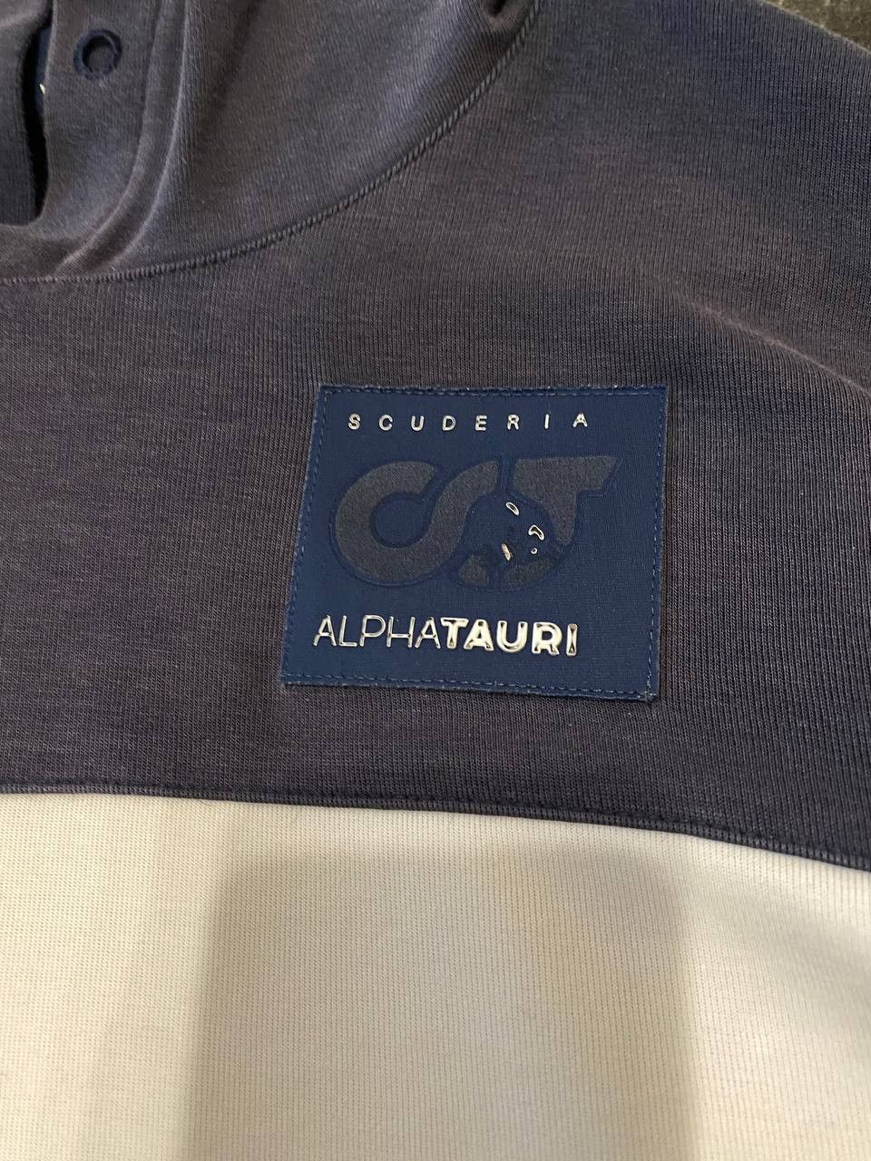 Vintage Scuderia Alphatauri Honda Team Racing Hoodie Size XL Size US XL / EU 56 / 4 - 7 Thumbnail