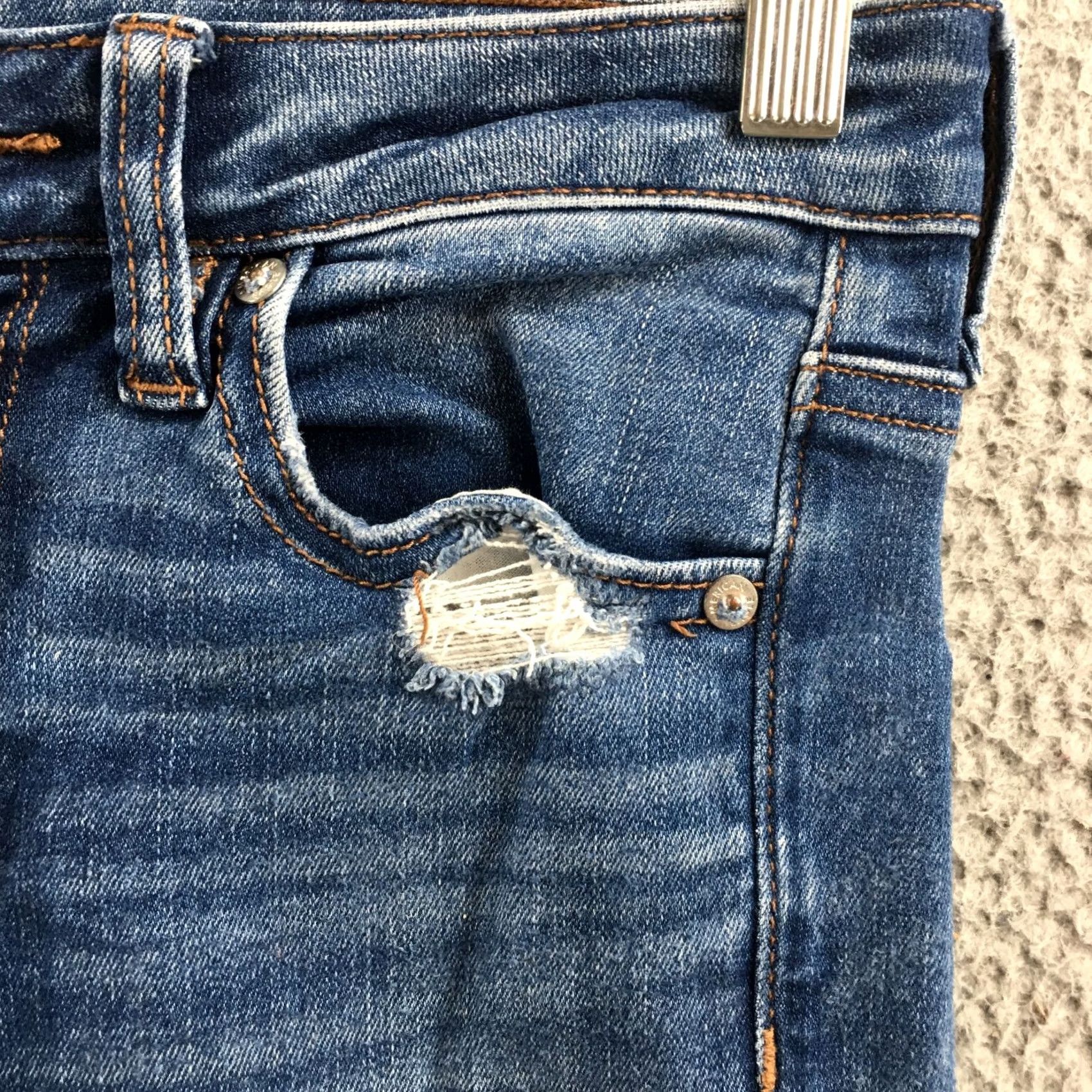 American Eagle Outfitters American Eagle Outfitters Jeans Womens 4 Long Blue Zip Skinny 5-Pocket Denim Slim Cotton Blend Stretch Modern 30 in Inseam Mens? Size 27" / US 4 / IT 40 - 5 Thumbnail