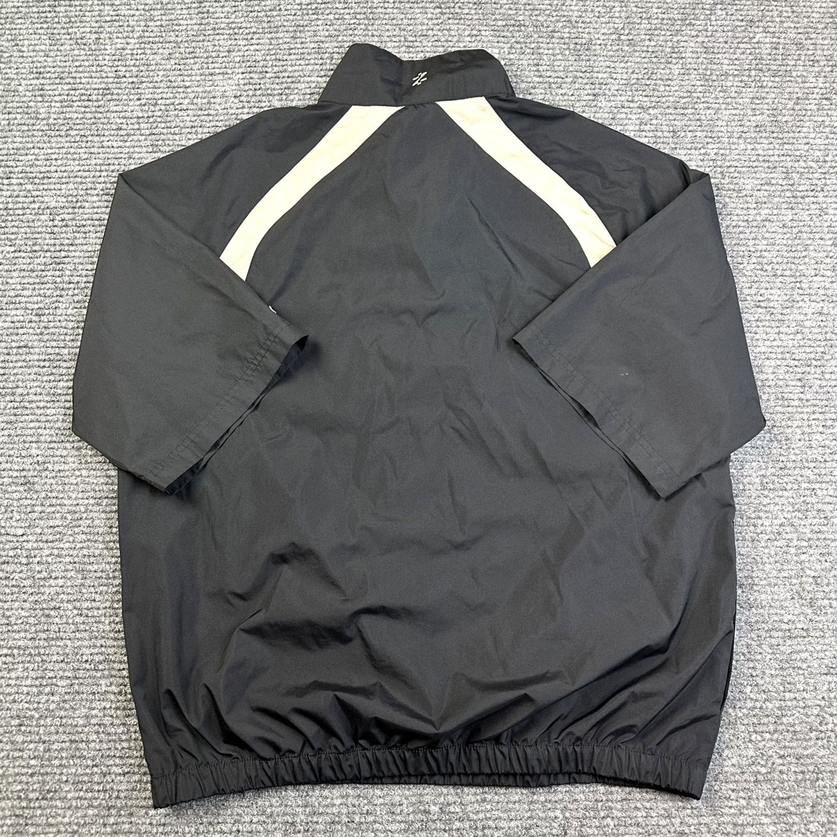 Izod VINTAGEIZOD XFG Adult Medium 1/2 Zip Short Sleeve Golf Windbreaker Black Tan Warmup Shirt Mens Size US 31 - 3 Thumbnail