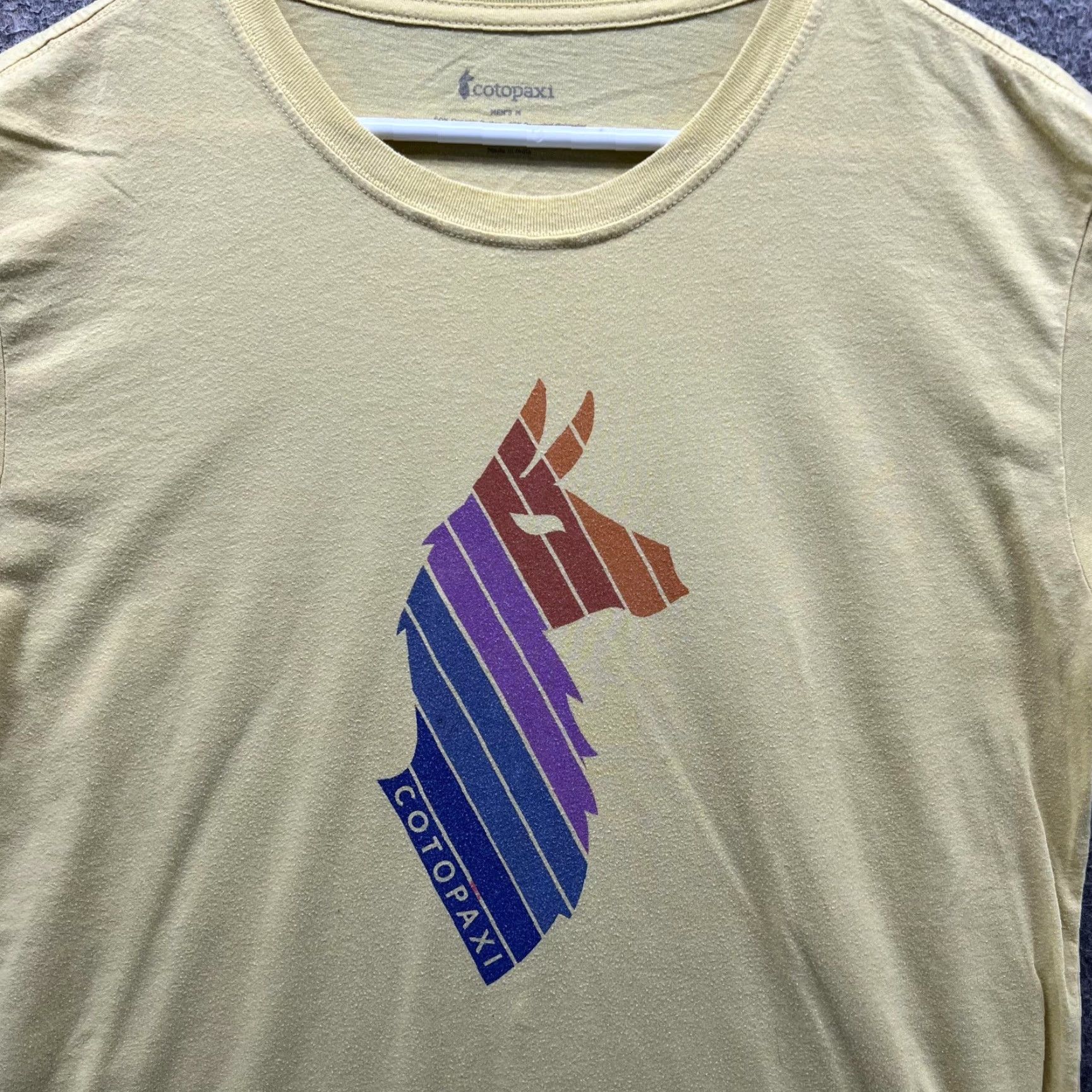 Cotopaxi Cotopaxi Shirt Mens Medium Yellow Llama Logo Graphic Tee Tagless Outdoor Casual Size US M / EU 48-50 / 2 - 6 Thumbnail