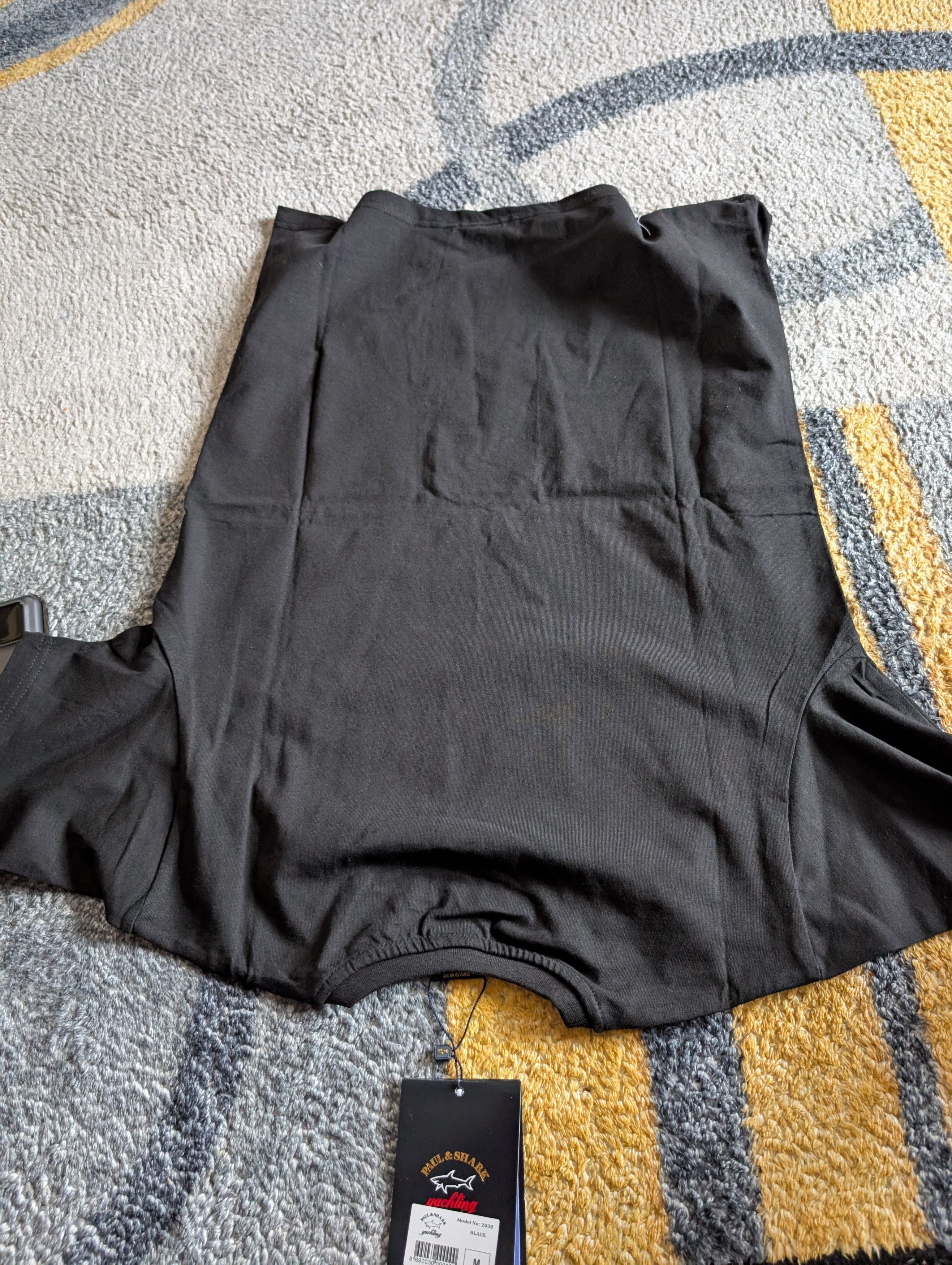 Paul & Shark Paul & Shark Yachting Logo Tee – Black – Size M – BNWT Size US M / EU 48-50 / 2 - 4 Thumbnail