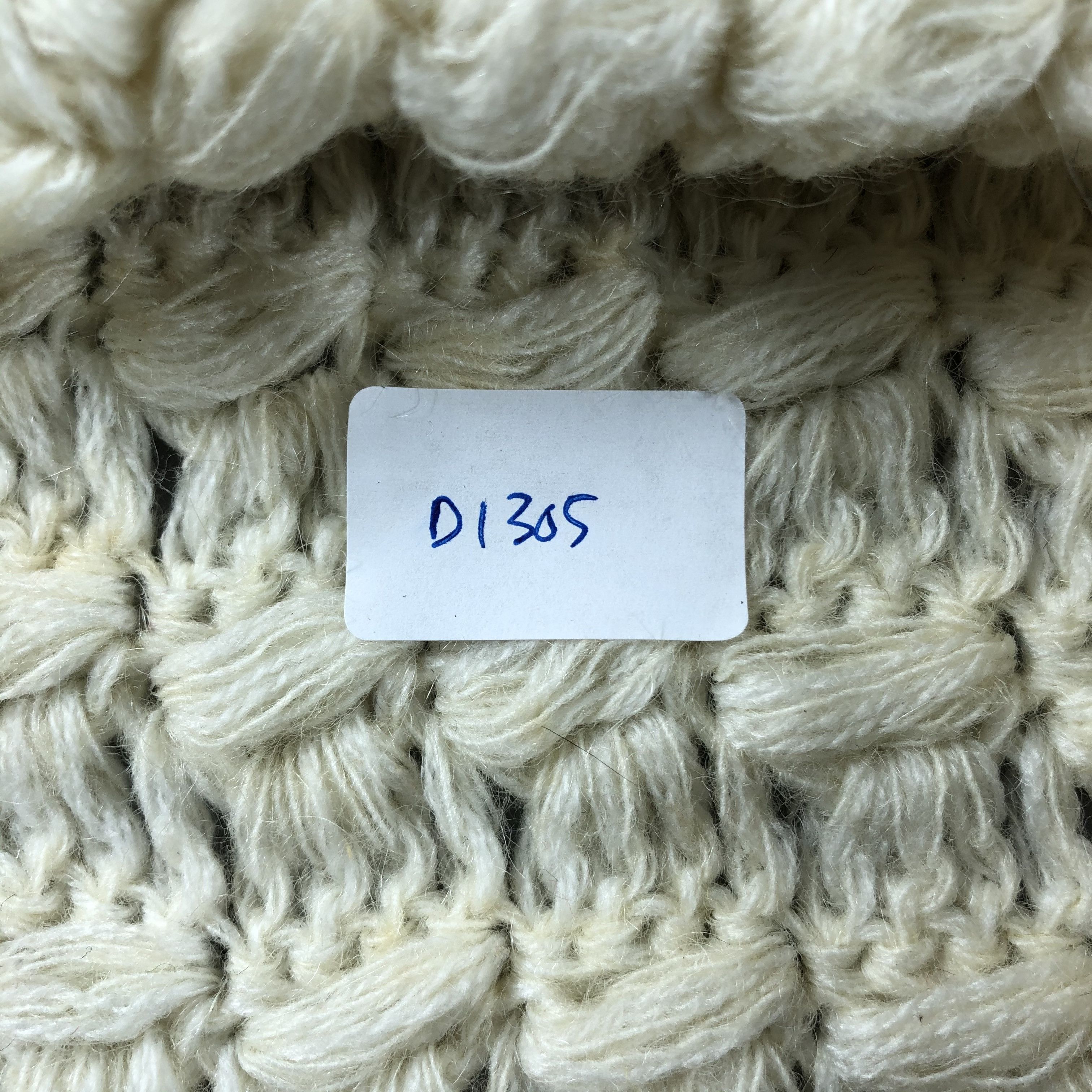 Vintage Womens Unknown Knit White Beanie Snow Hat Snow Cap -D1305 Size ONE SIZE - 5 Thumbnail