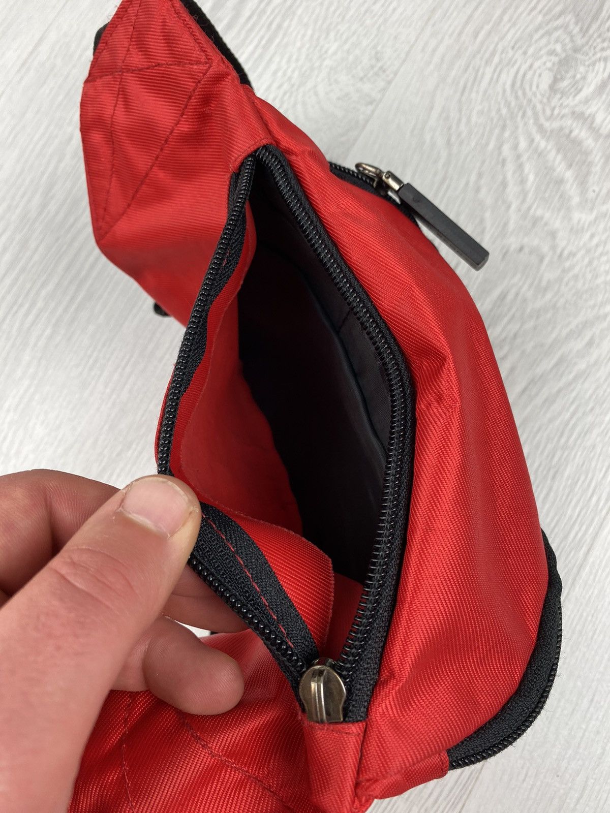 Ralph Lauren Sport Vintage Polo Sport Ralph Lauren Belt Waist Bag Marlboro Size ONE SIZE - 14 Thumbnail