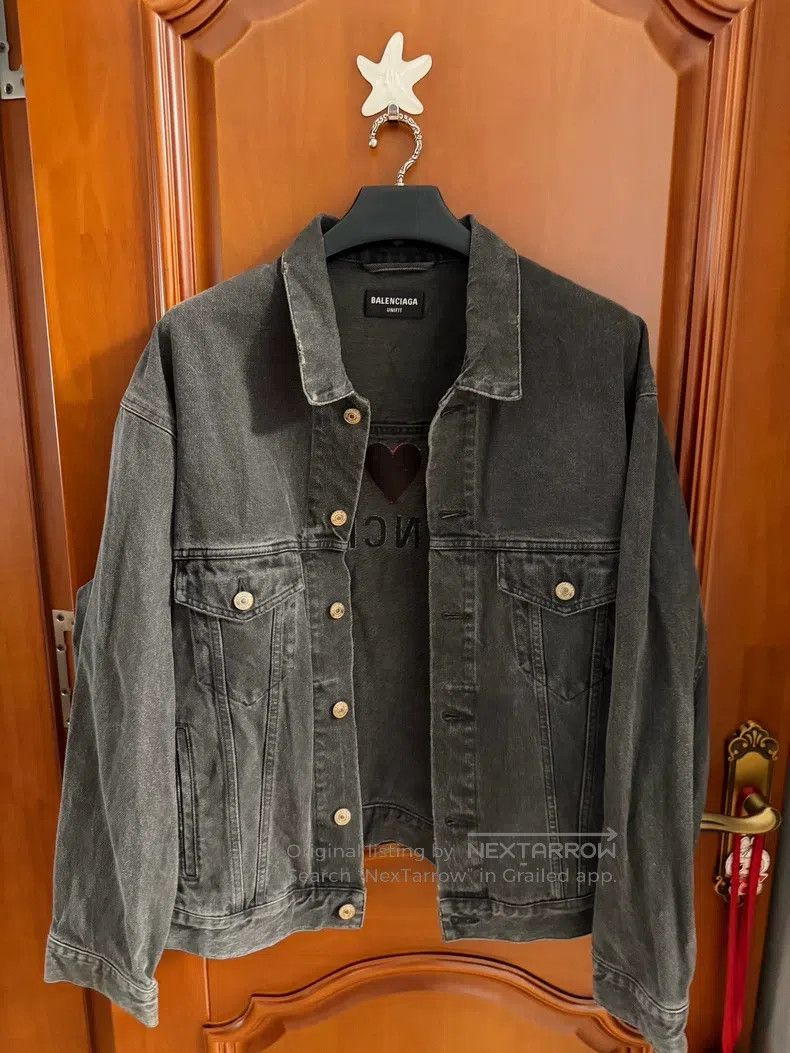 Balenciaga Balenciaga Back Heart Embroidered Logo Denim Jacket Size US M / EU 48-50 / 2 - 2 Thumbnail