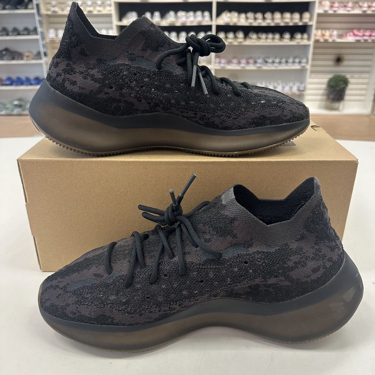 Adidas Size 11.5 - adidas Yeezy Boost 380 Onyx Reflective Size US 11.5 / EU 44-45 - 2 Thumbnail