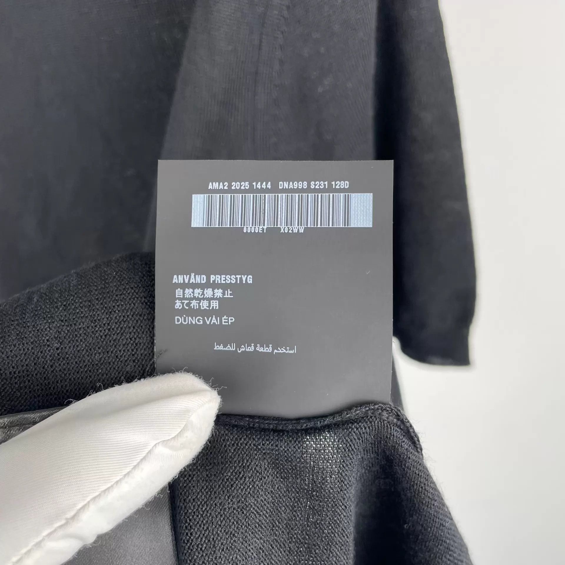 Prada Prada crewneck tee black 44 Size US S / EU 44-46 / 1 - 9 Thumbnail