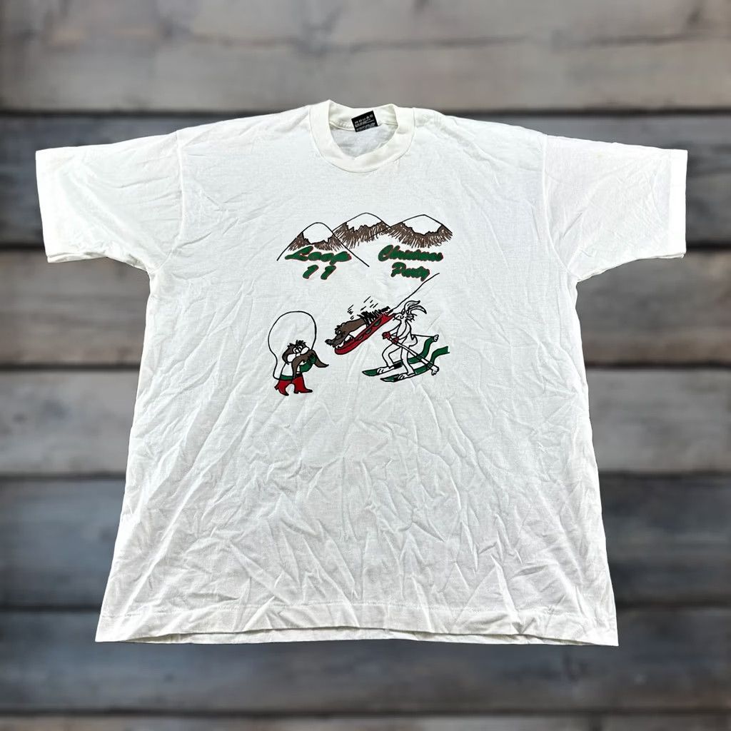 Fruit Of The Loom VINTAGE Christmas Shirt Men XL White Single Stitch Looney Tunes Yosemite Sam 90s Shirt Men XL White Looney Tunes 90s Christmas VINTAGE Size US XL / EU 56 / 4 - 1 Thumbnail