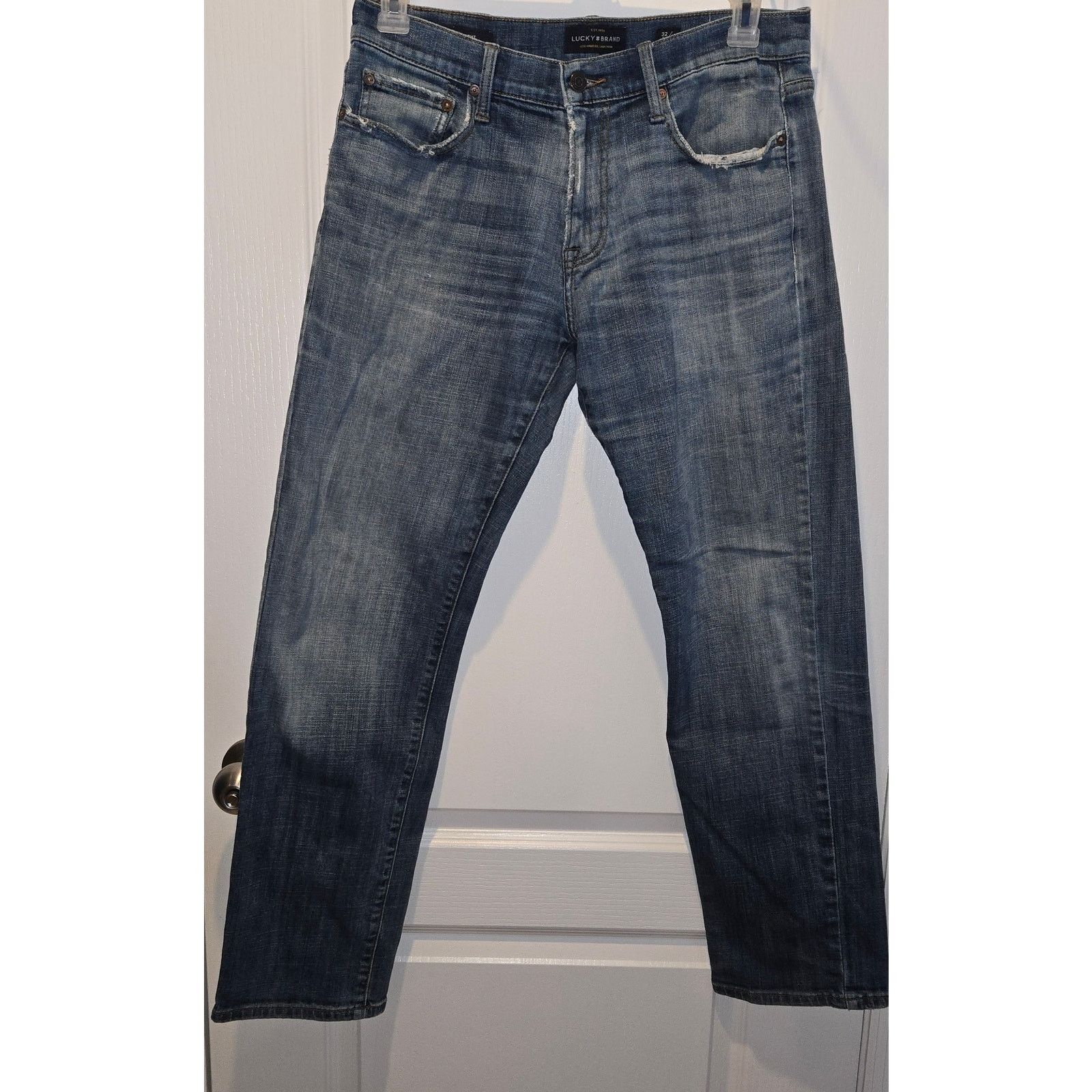 Lucky Brand Lucky Brand 221 Straight jeans sz 32 Size US 32 / EU 48 - 1 Thumbnail