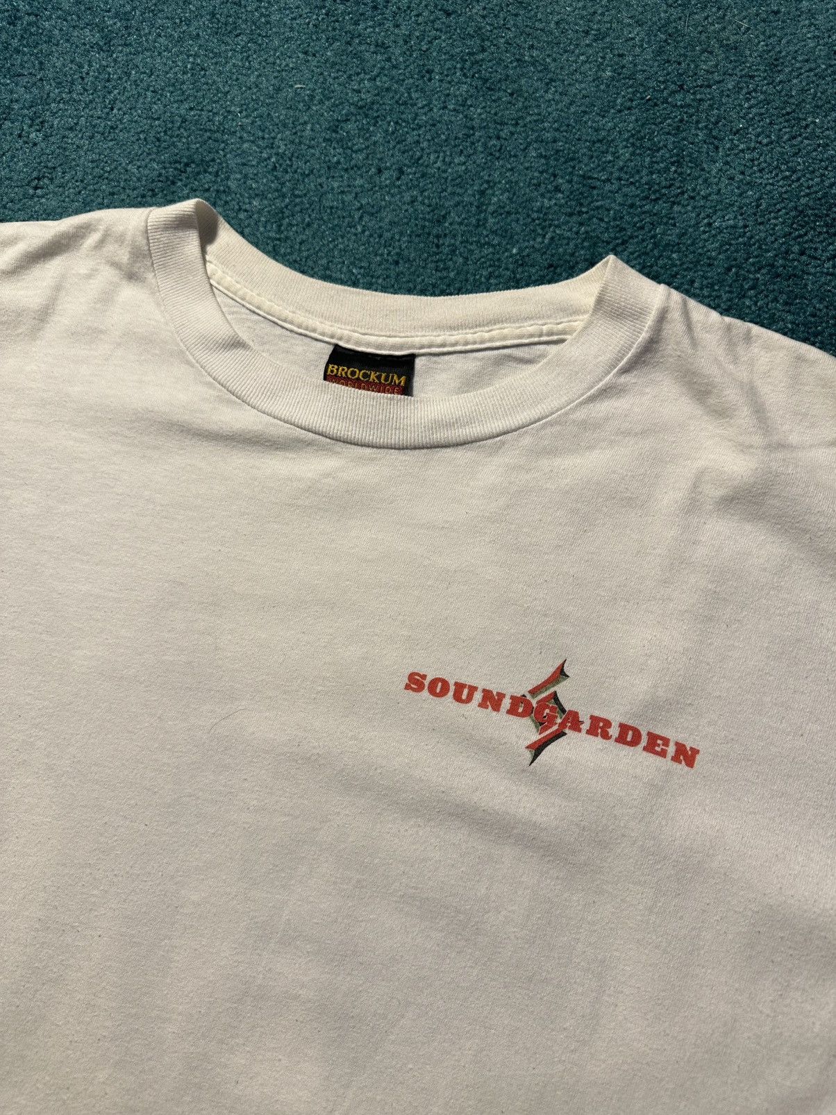 Band Tees × Vintage Vintage 1996 Soundgarden Brockum Tee Size US XL / EU 56 / 4 - 2 Thumbnail
