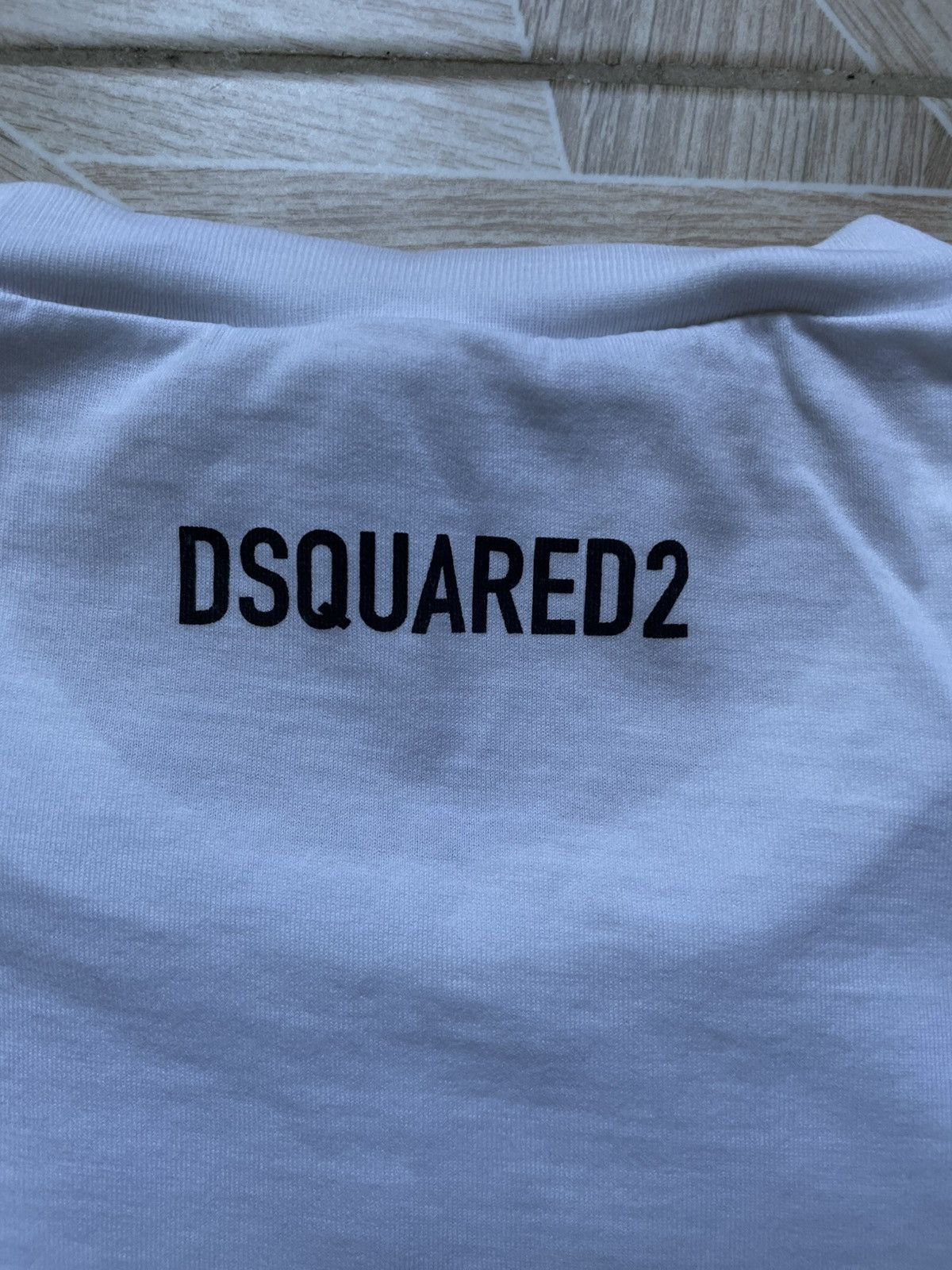 Designer Designer Luxury Dsquared2 Big Logo Maple Leaf Tee M Black Size US M / EU 48-50 / 2 - 5 Thumbnail