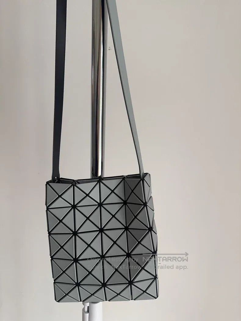 Issey Miyake Issey Miyake Small Square Box Bag Light Green Size ONE SIZE - 1 Thumbnail