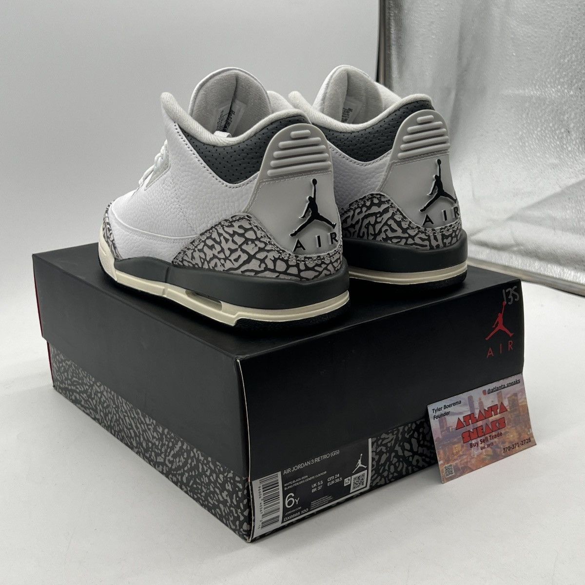 Jordan Brand Air Jordan 3 hide n sneak Size US 6 / EU 39 - 4 Thumbnail