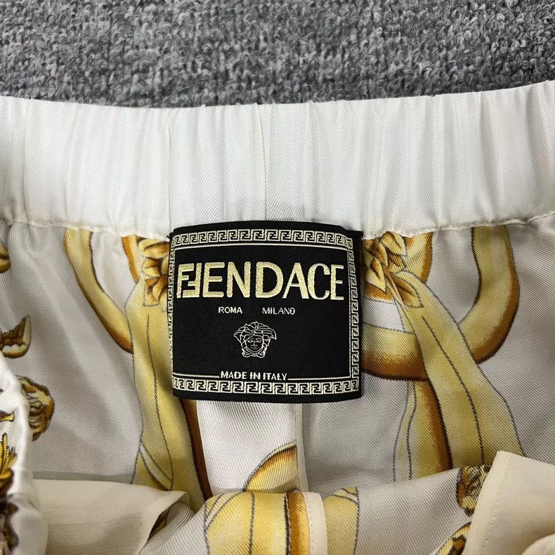 Fendi Fendi Versace Collaboration Silk Shorts Size US 40 / EU 56 - 4 Thumbnail