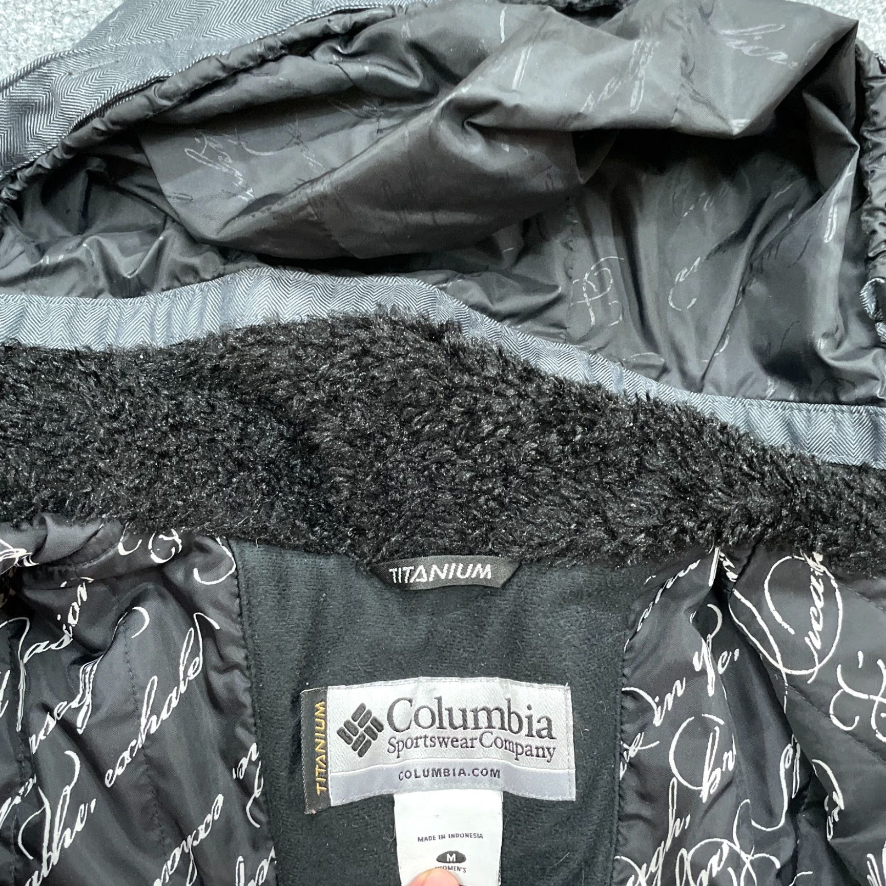 Vintage Columbia Coat Womens M Regular Gray Solid Long Sleeve Jacket/Coat Size M / US 6-8 / IT 42-44 - 4 Thumbnail