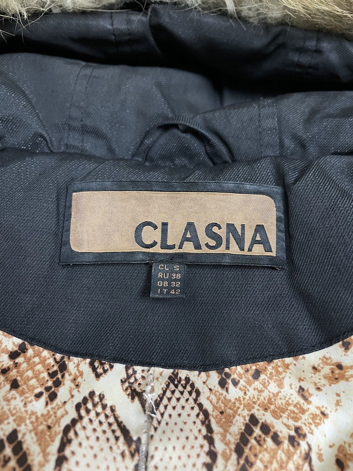 Le Grande Bleu (L.G.B.) Vintage Rick Owens Vibe Faux Fur Trim Girly Puffer Jacket y2 Size S / US 4 / IT 40 - 18 Thumbnail