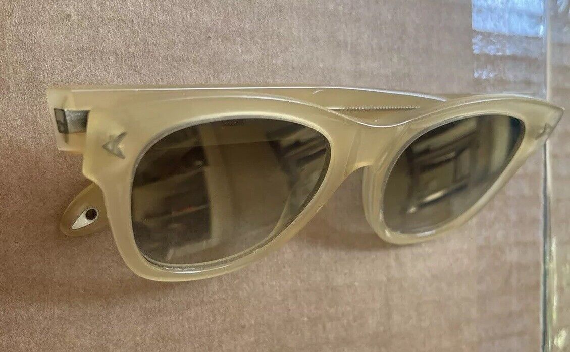 Givenchy Givenchy GV7010/S CZ0D6 Women's Yellow Sunglasses 51/20/145 Size ONE SIZE - 14 Thumbnail