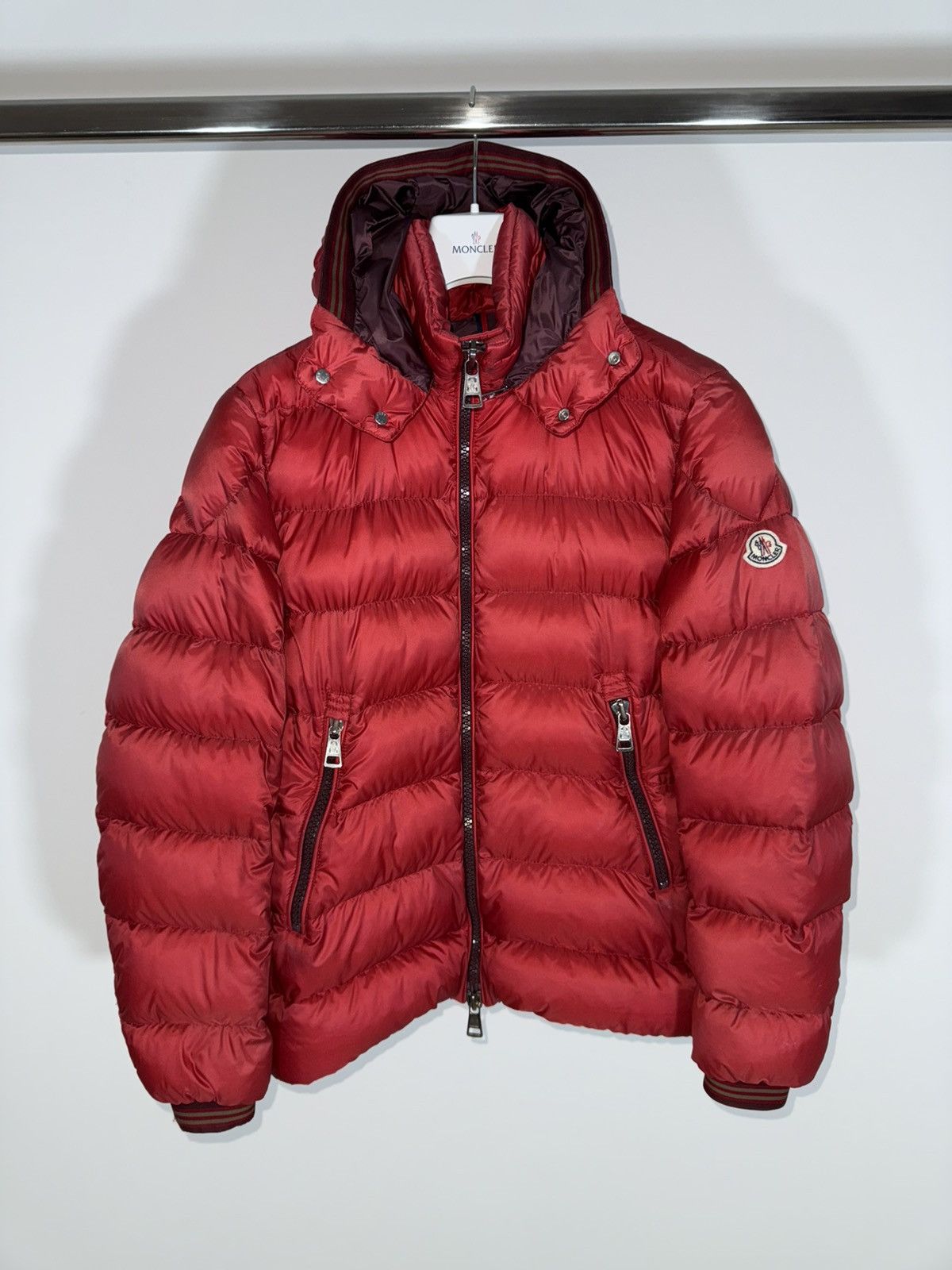 Moncler Moncler Jacket Thoule Size 3 (M/L) Red Size US M / EU 48-50 / 2 - 1 Thumbnail