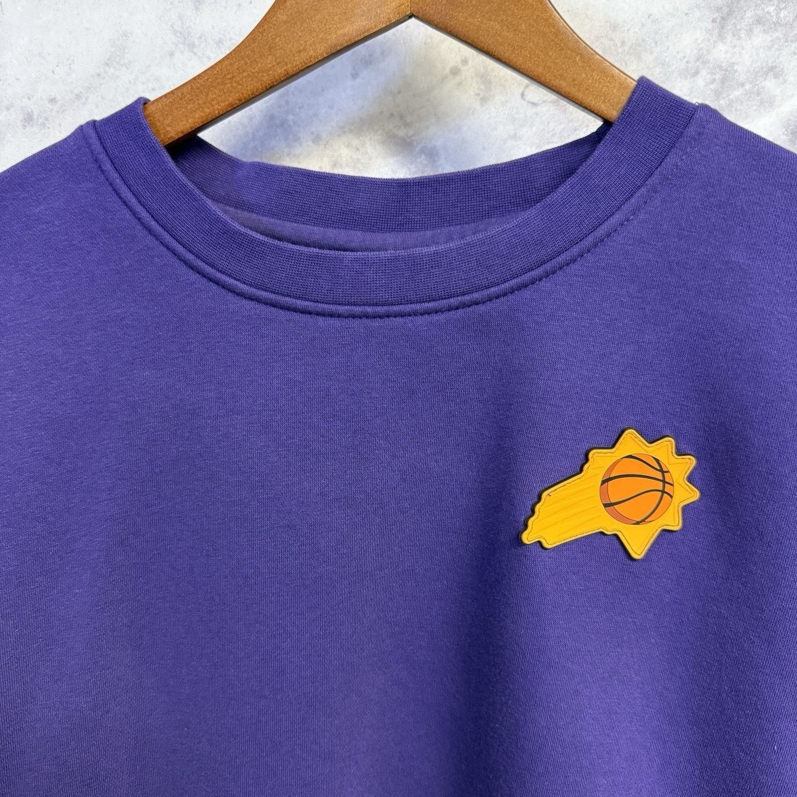 NBA × Nike Phoenix Suns Nike Sweatshirt Mens Large Purple Crew Neck NBA Size US L / EU 52-54 / 3 - 3 Thumbnail