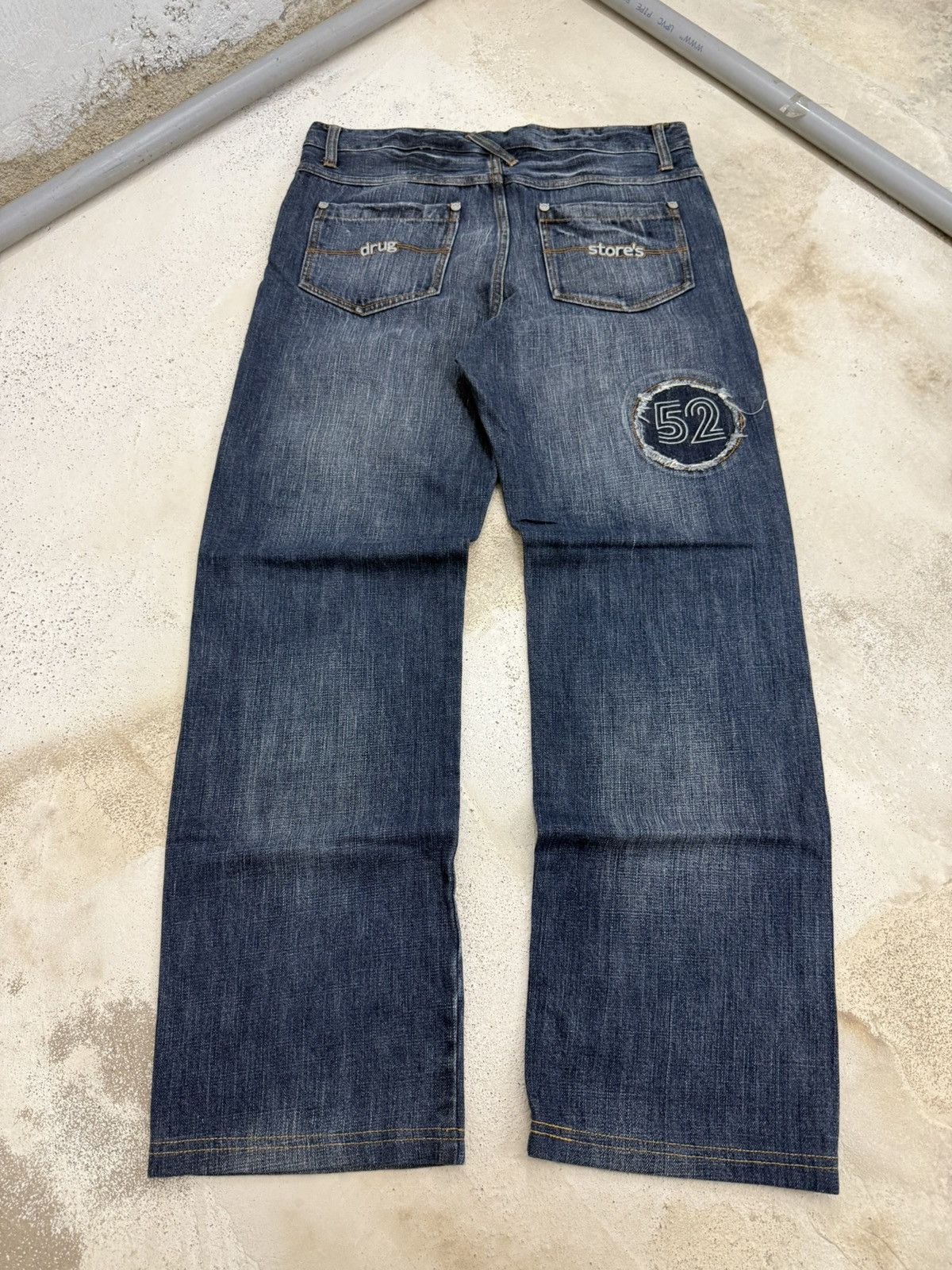 DrunknMunky × Japanese Brand Y2K Drug Store Japan Patchwork Cut & Sew Denim Pants Size US 32 / EU 48 - 2 Thumbnail