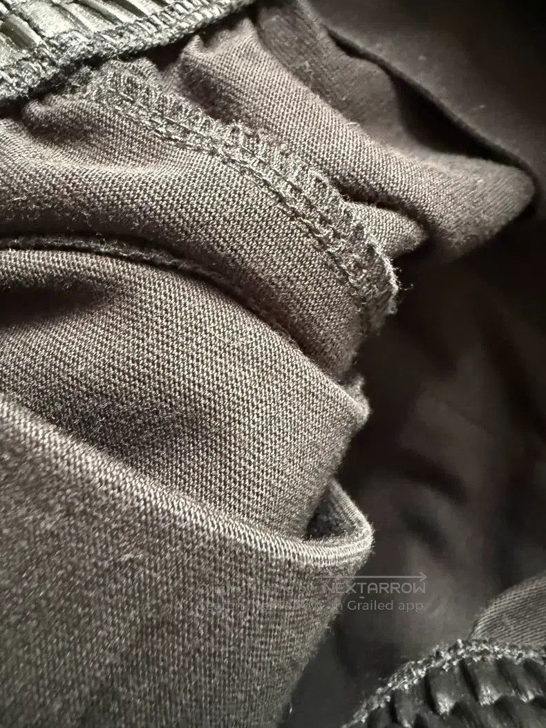 Dries Van Noten Dries Van Noten Coated Cargo Pants Size US 26 / EU 42 - 6 Thumbnail