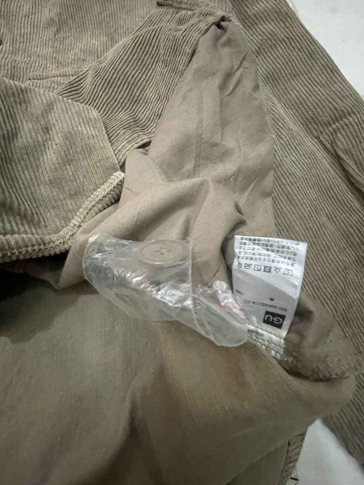 GU × Japanese Brand GU Corduroy Overshirt Jacket Size US M / EU 48-50 / 2 - 7 Thumbnail