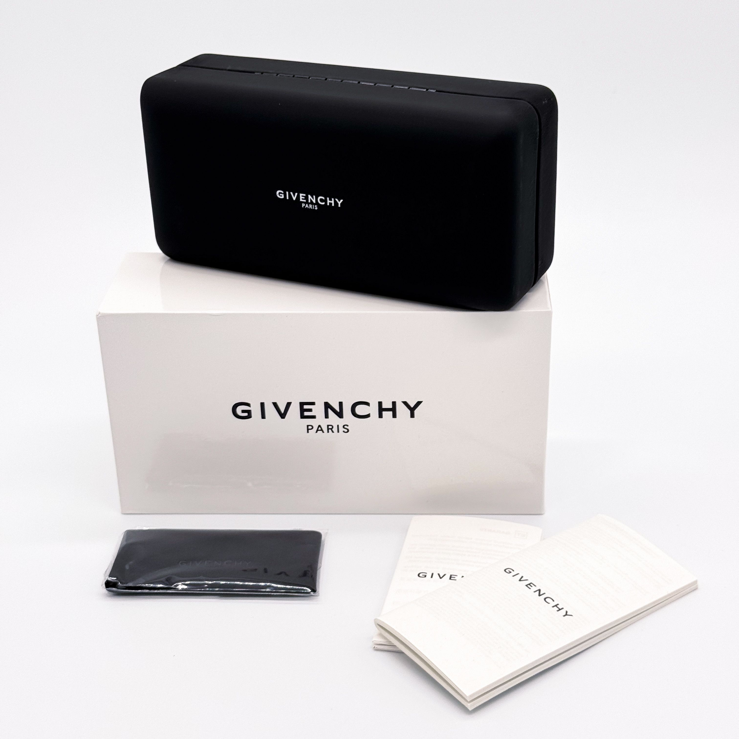 Givenchy NEW GIVENCHY GV40026U 01A BLACK UNISEX SUNGLASSES GIVENCHY Size ONE SIZE - 9 Thumbnail
