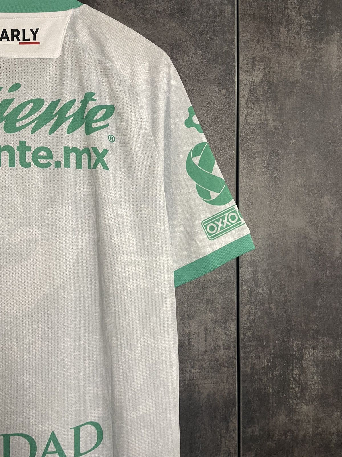 Vintage Rare Leon 2021 Soccer Team Away Jersey Blokecore Size US XL / EU 56 / 4 - 14 Thumbnail
