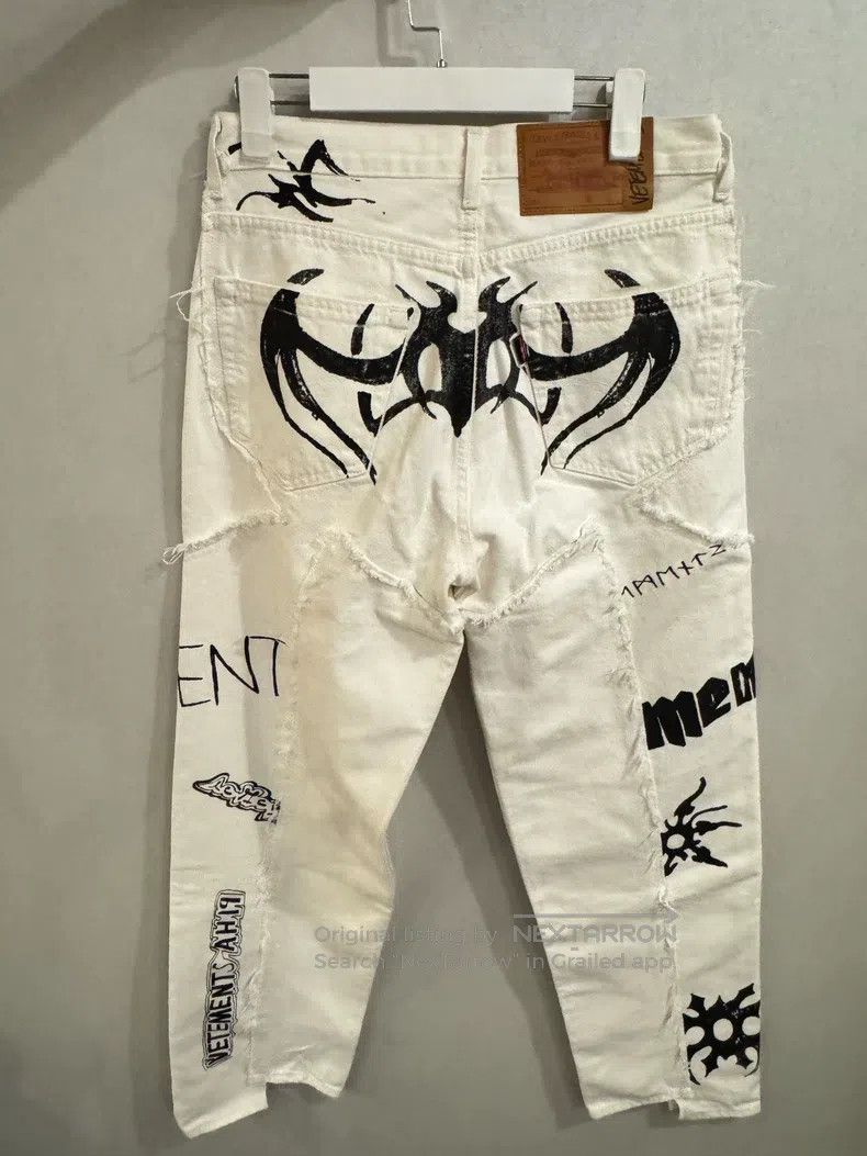 Vetements VETEMENTS size L White tribal print denim pants Size US 27 - 3 Thumbnail