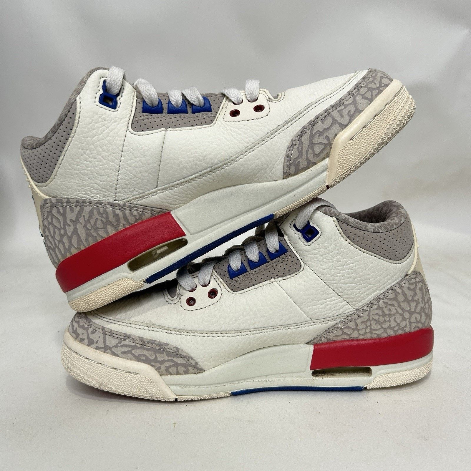Nike Nike Air Jordan 3 Retro GS “International Flight” Size US 7 / IT 37 - 3 Thumbnail