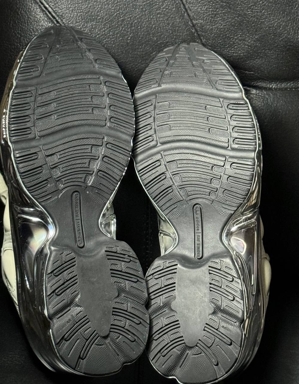 Adidas × Raf Simons Adidas raf simons ozweego metallic Size US 5.5 / EU 38 - 9 Thumbnail