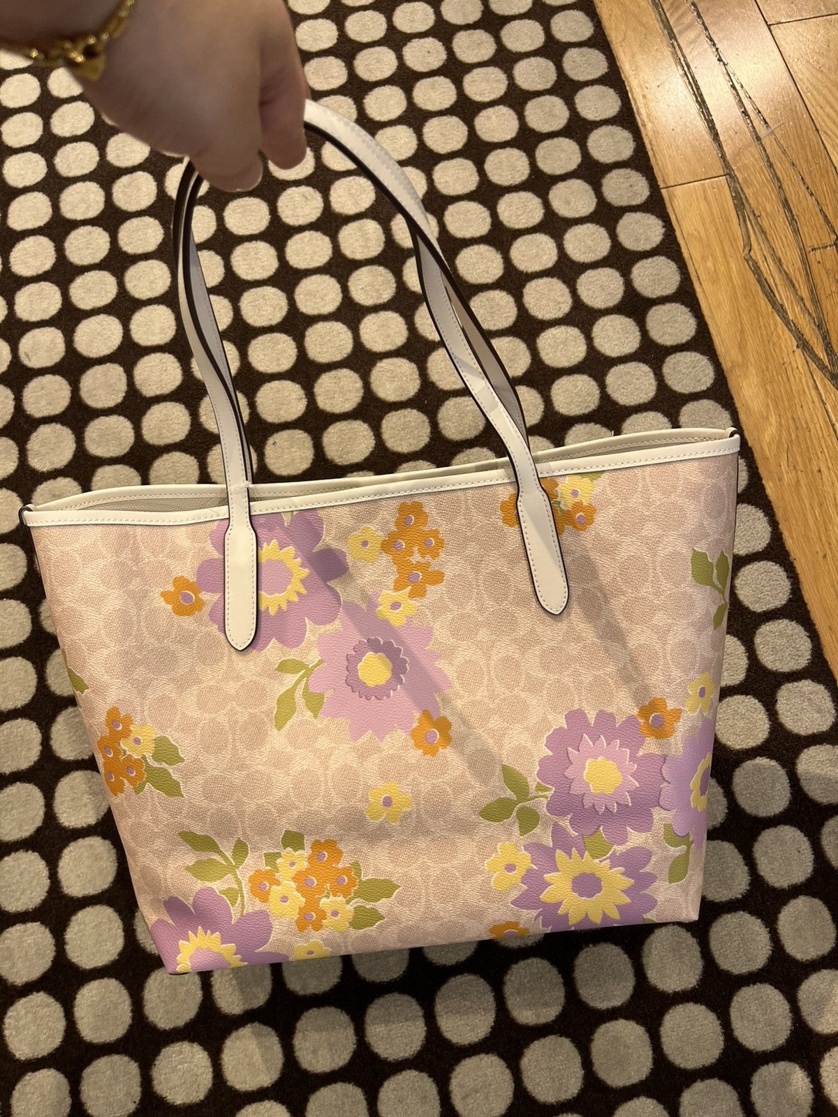 Coach NWT COACH City Tote Bag Signature Canvas With Floral Print Size ONE SIZE - 2 Thumbnail